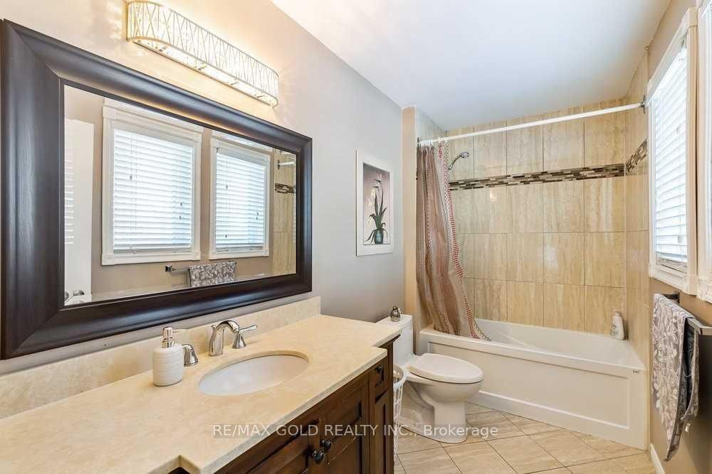 573 Burnett Avenue Property Photo 19