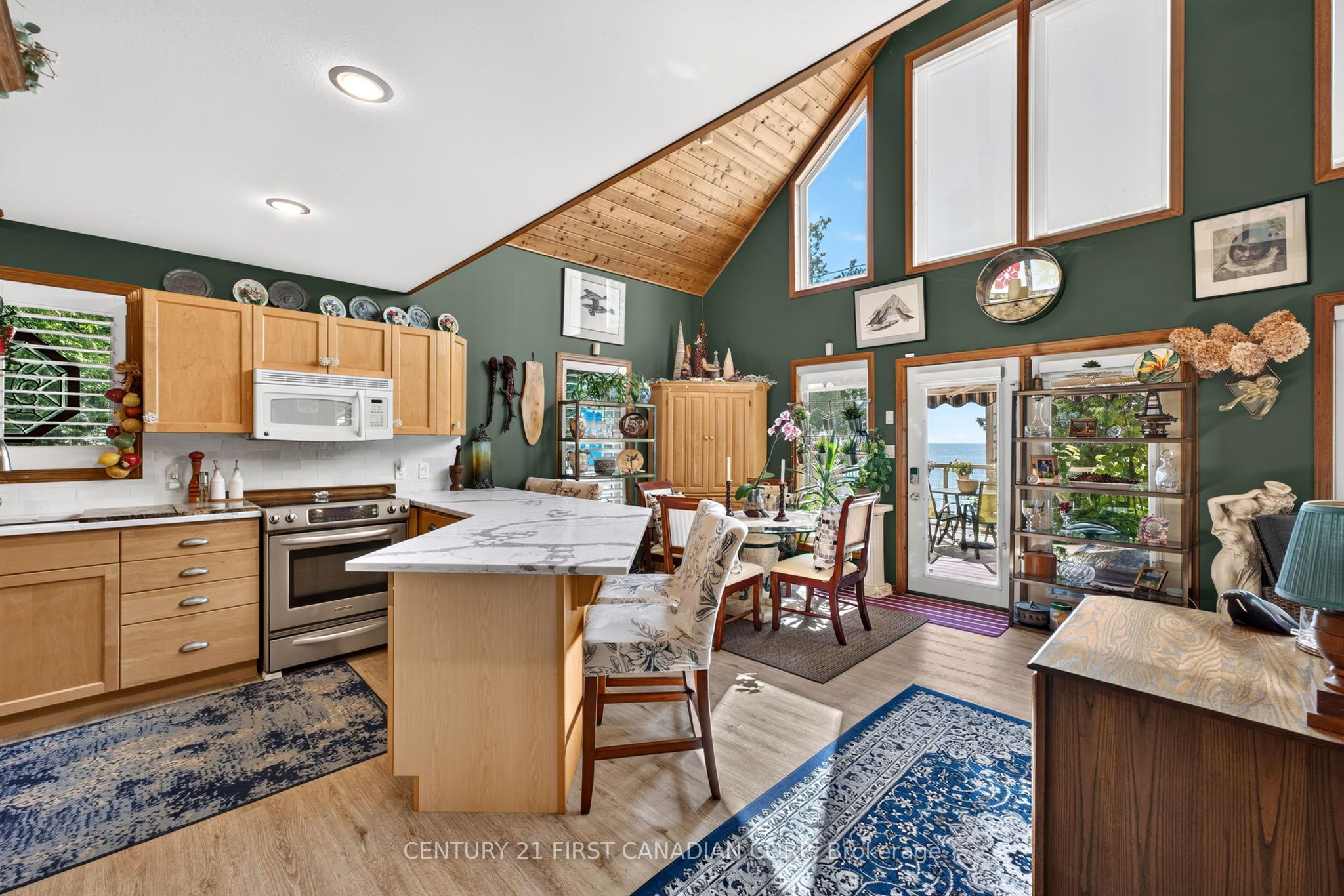 73614 Drysdale Beach Road Property Photo 9