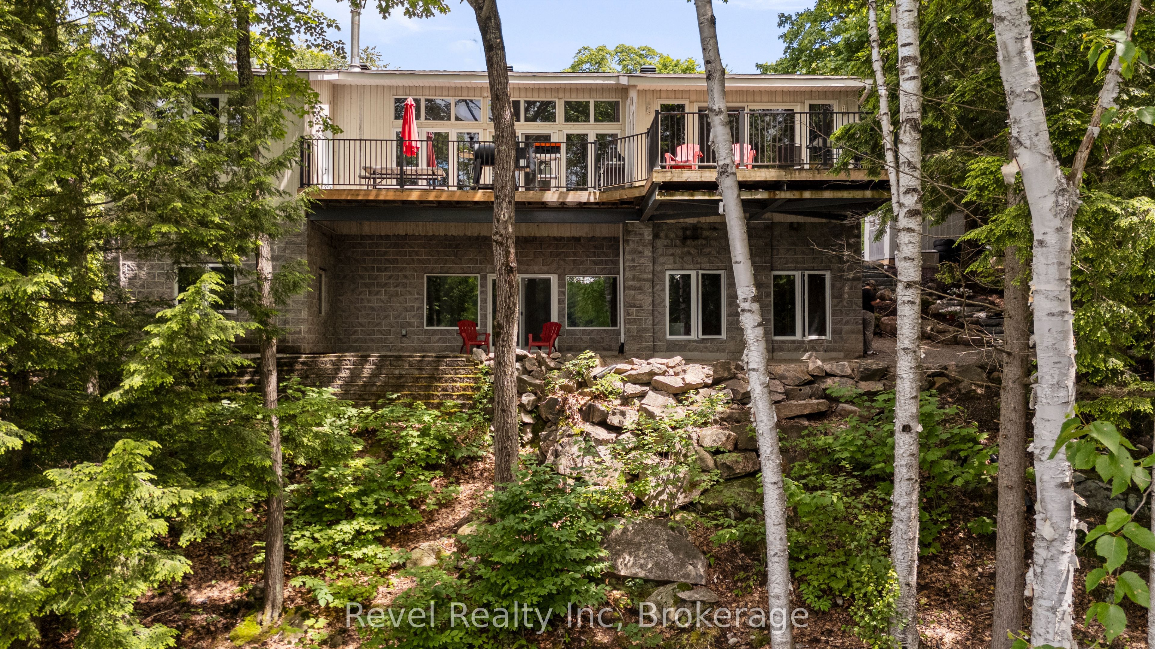 30 Sparrow Road Property Photo 4