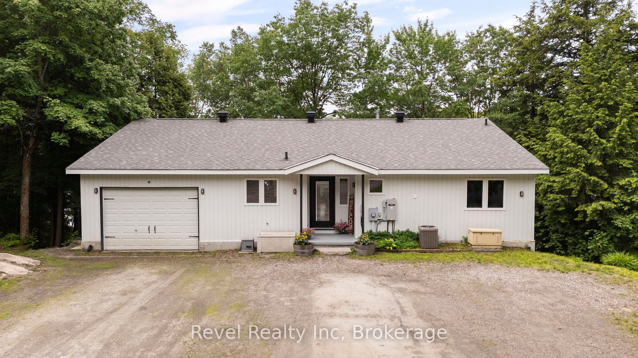 30 Sparrow Road Property Photo 8