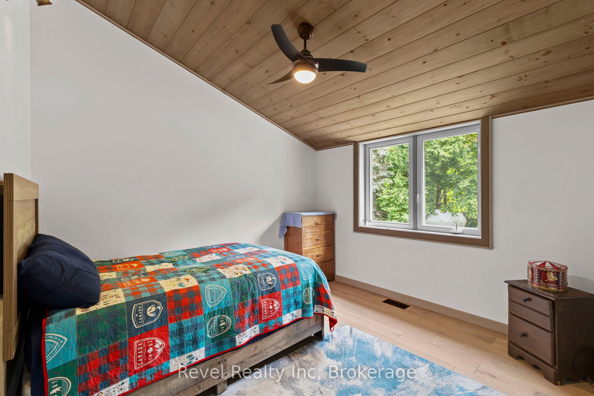 30 Sparrow Road Property Photo 18