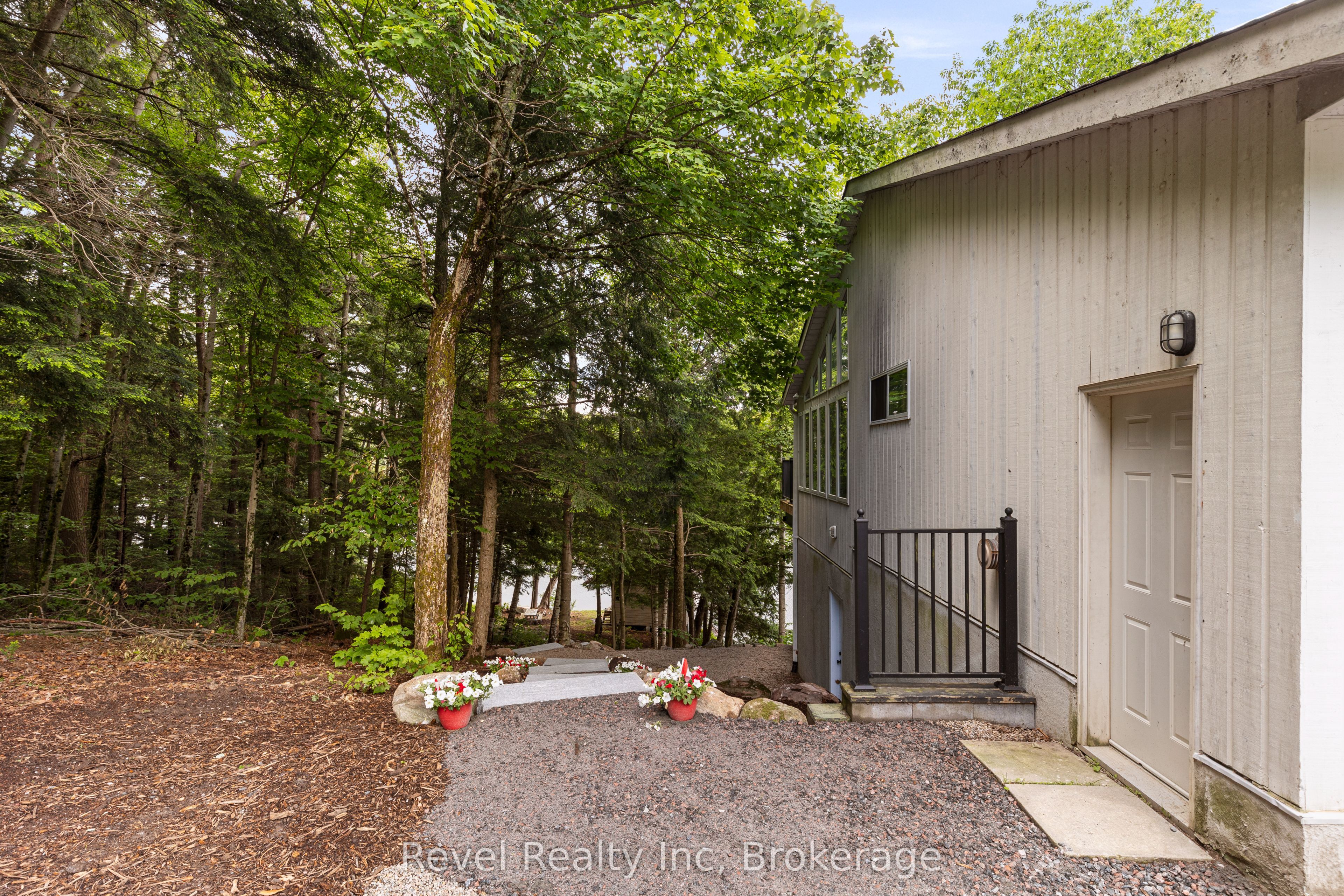30 Sparrow Road Property Photo 31
