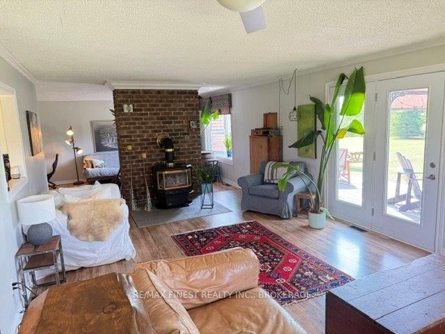 4459 Davidson Road Property Photo 7
