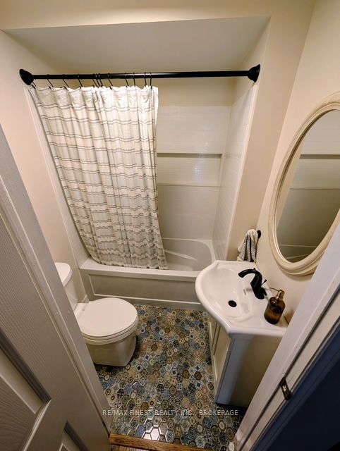 4459 Davidson Road Property Photo 27