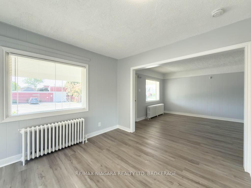 5576 Desson Avenue Property Photo 10