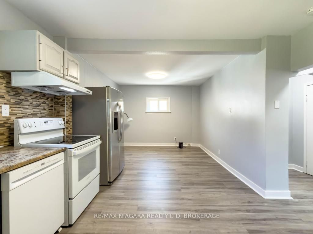 5576 Desson Avenue Property Photo 13