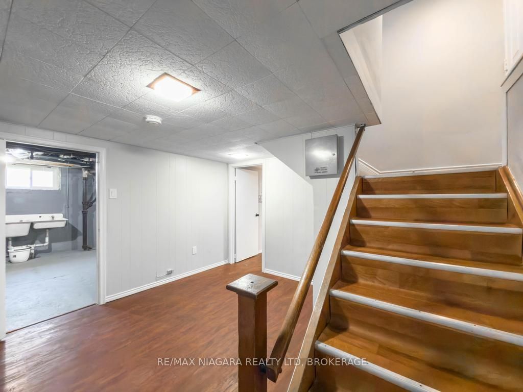 5576 Desson Avenue Property Photo 27