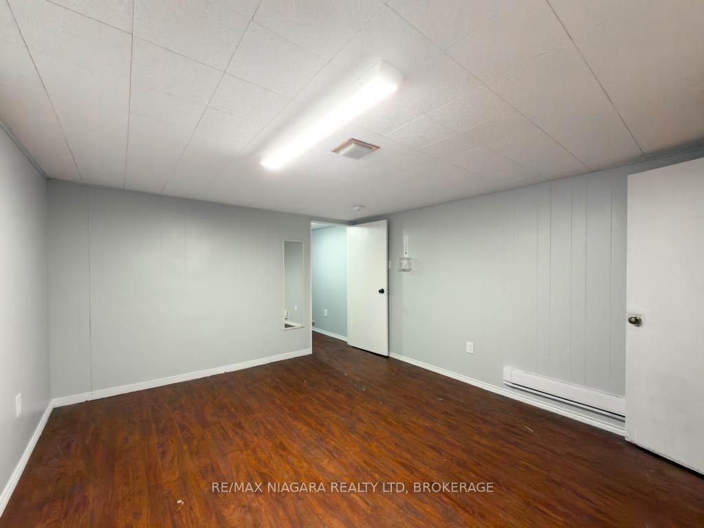 5576 Desson Avenue Property Photo 32
