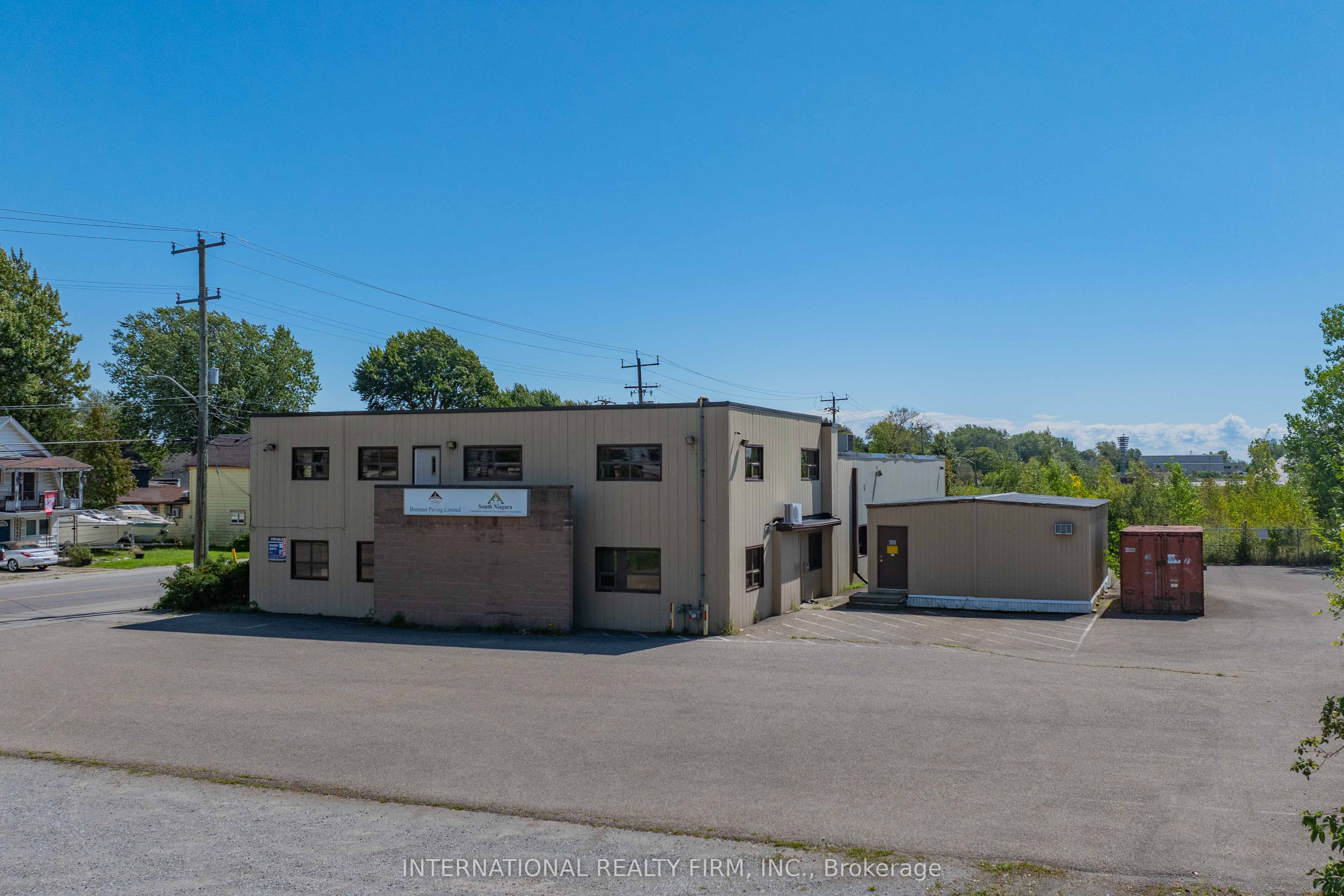 198 Welland Street Property Photo 6