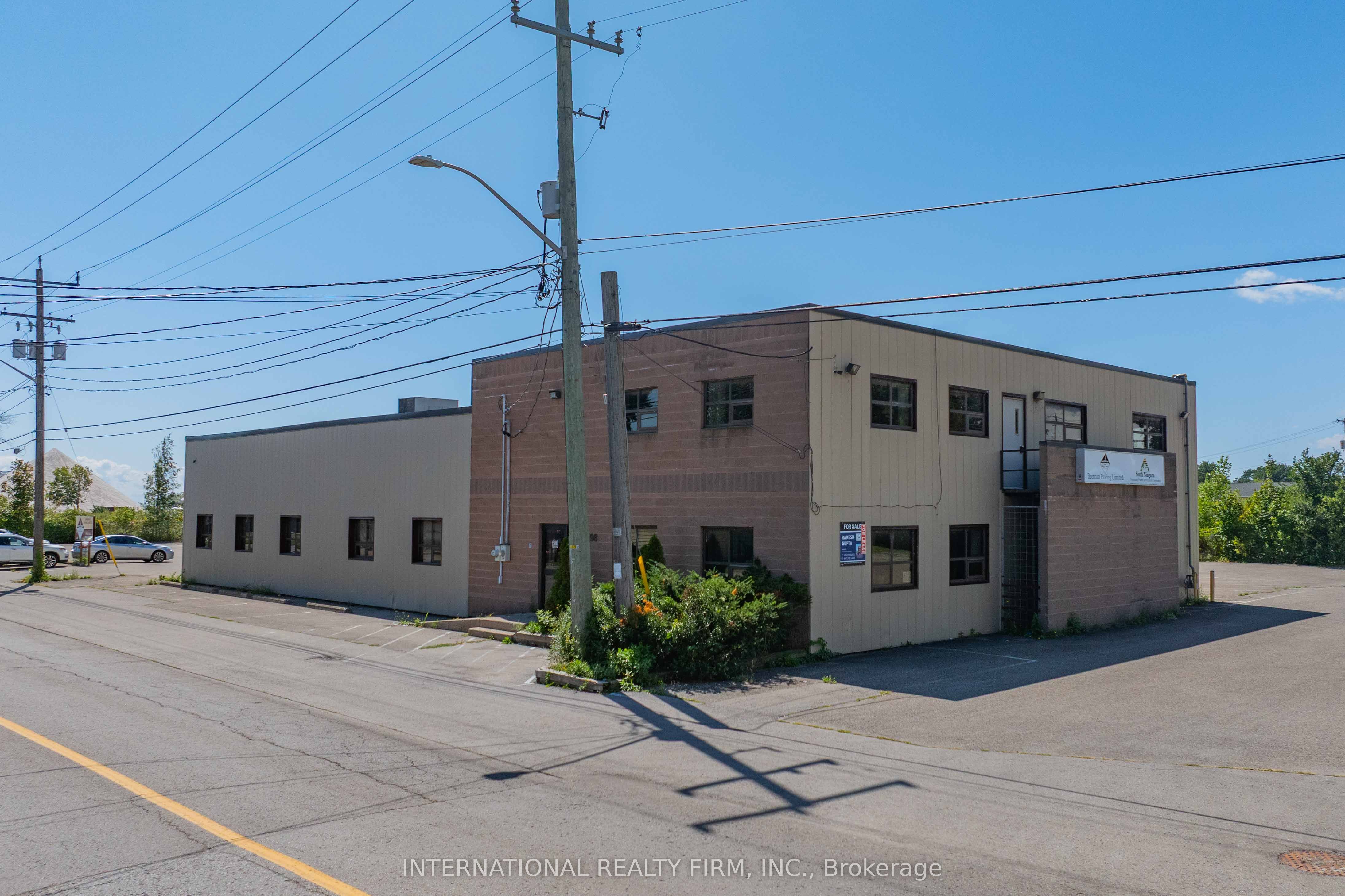 198 Welland Street Property Photo 7