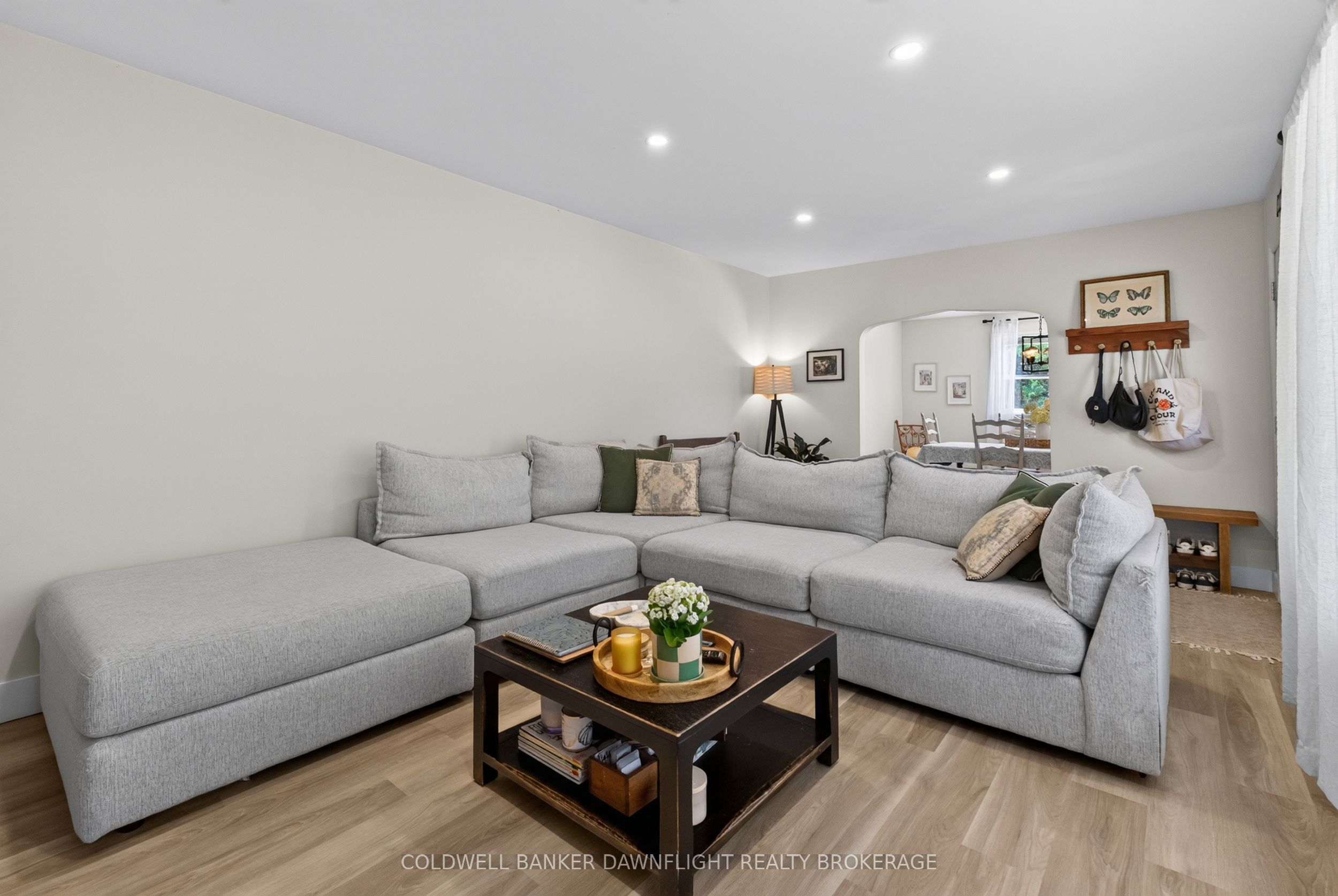 126 Centre Street Property Photo 8