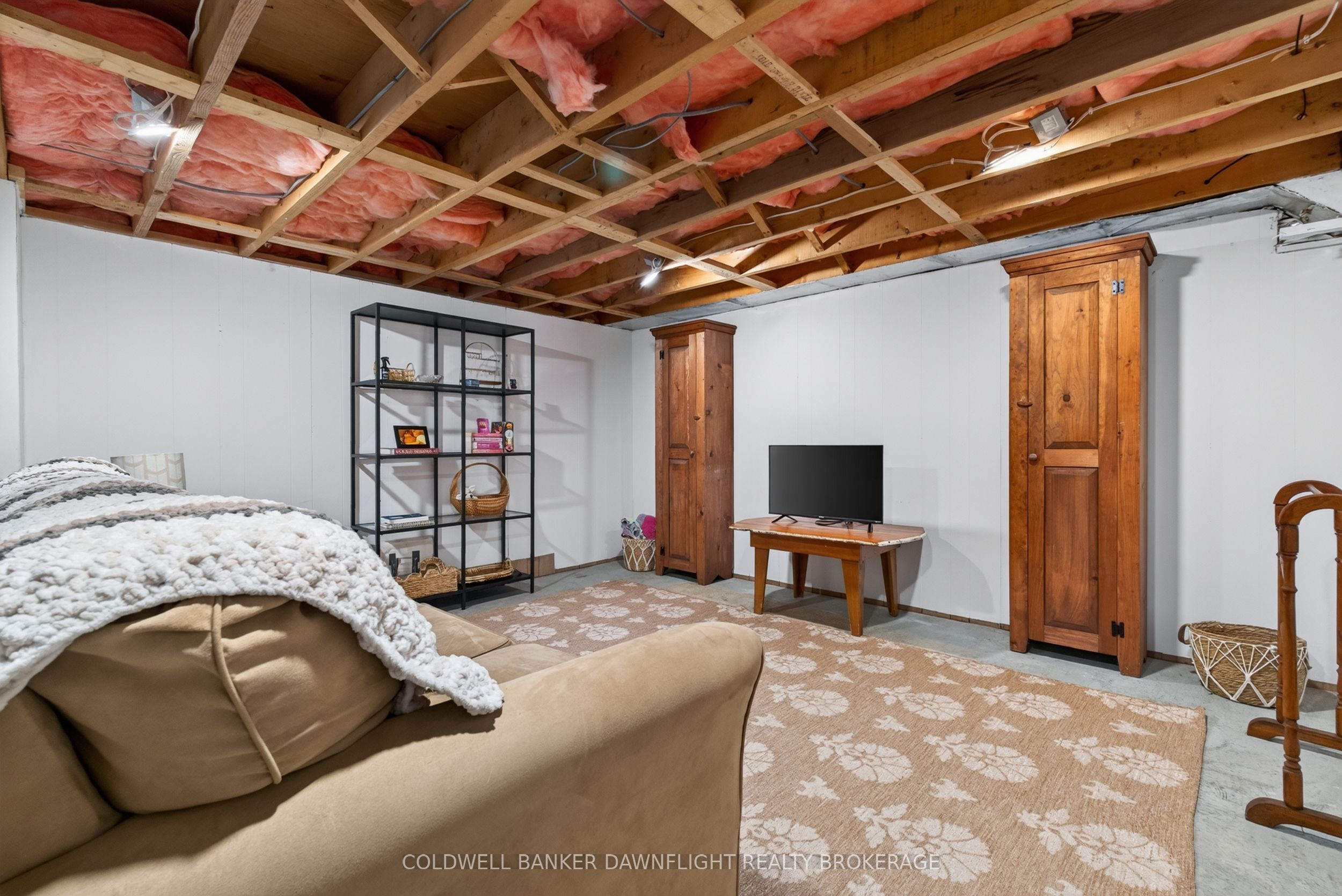 126 Centre Street Property Photo 27