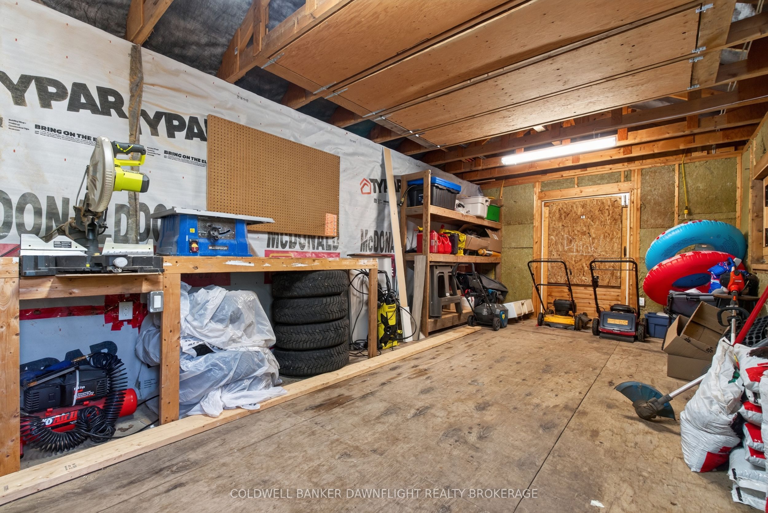 126 Centre Street Property Photo 40