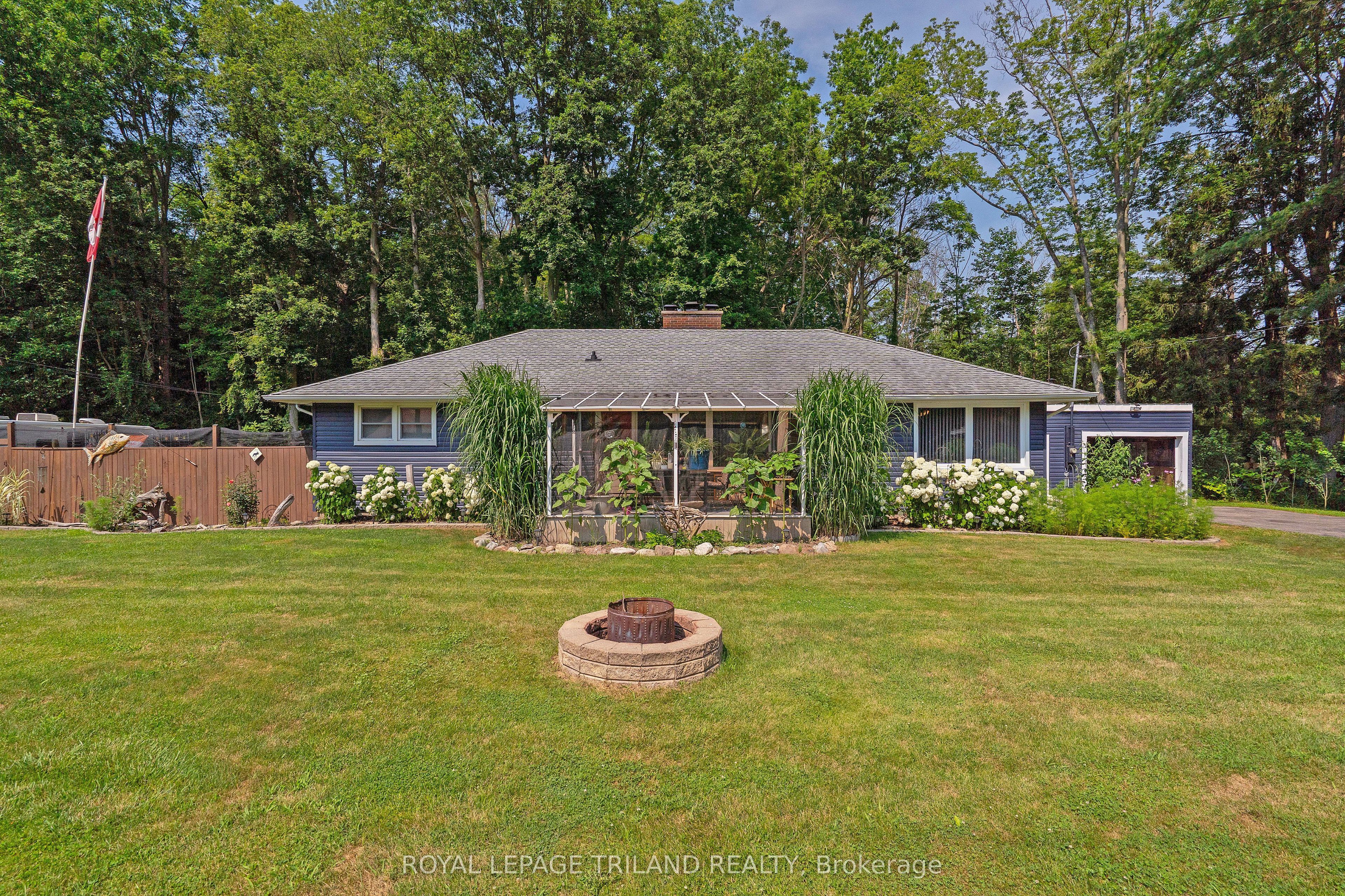 3585 Imperial Road Property Photo 2
