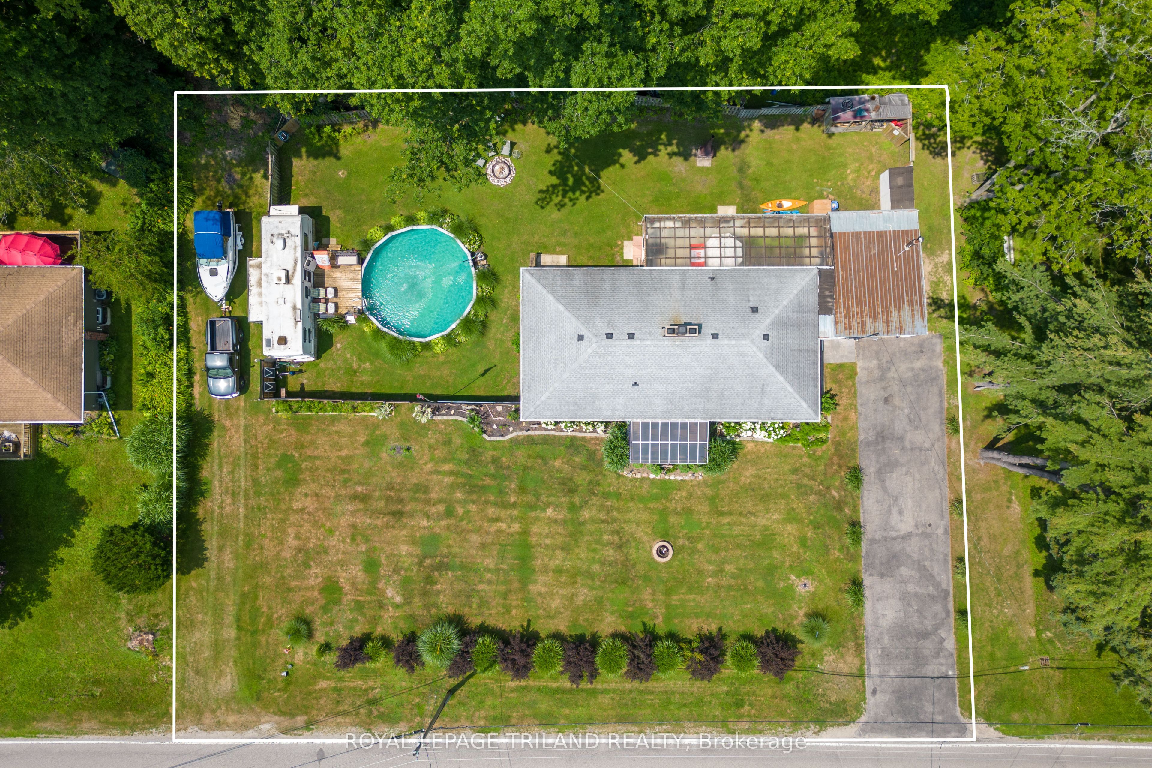 3585 Imperial Road Property Photo 6