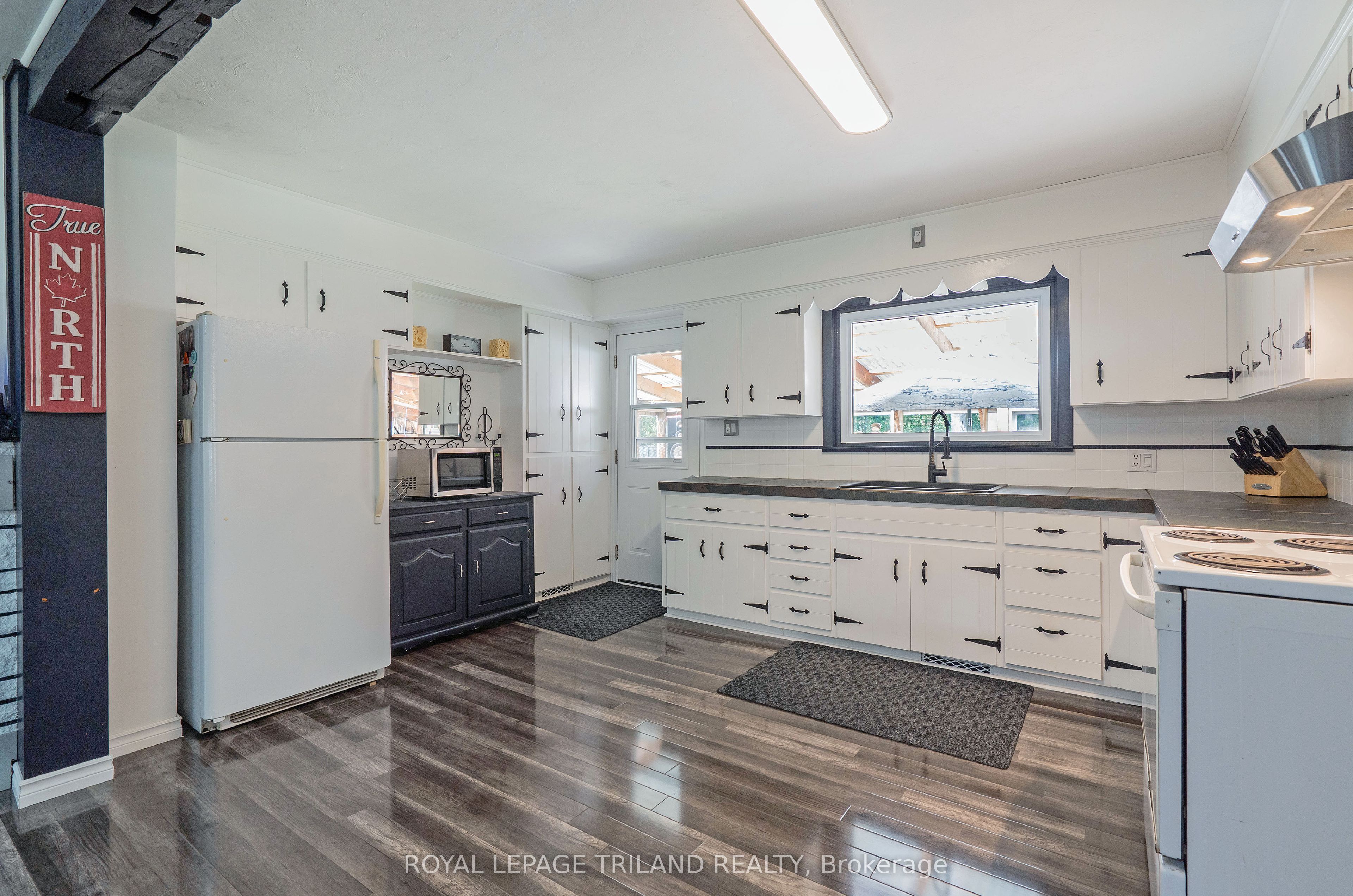 3585 Imperial Road Property Photo 18