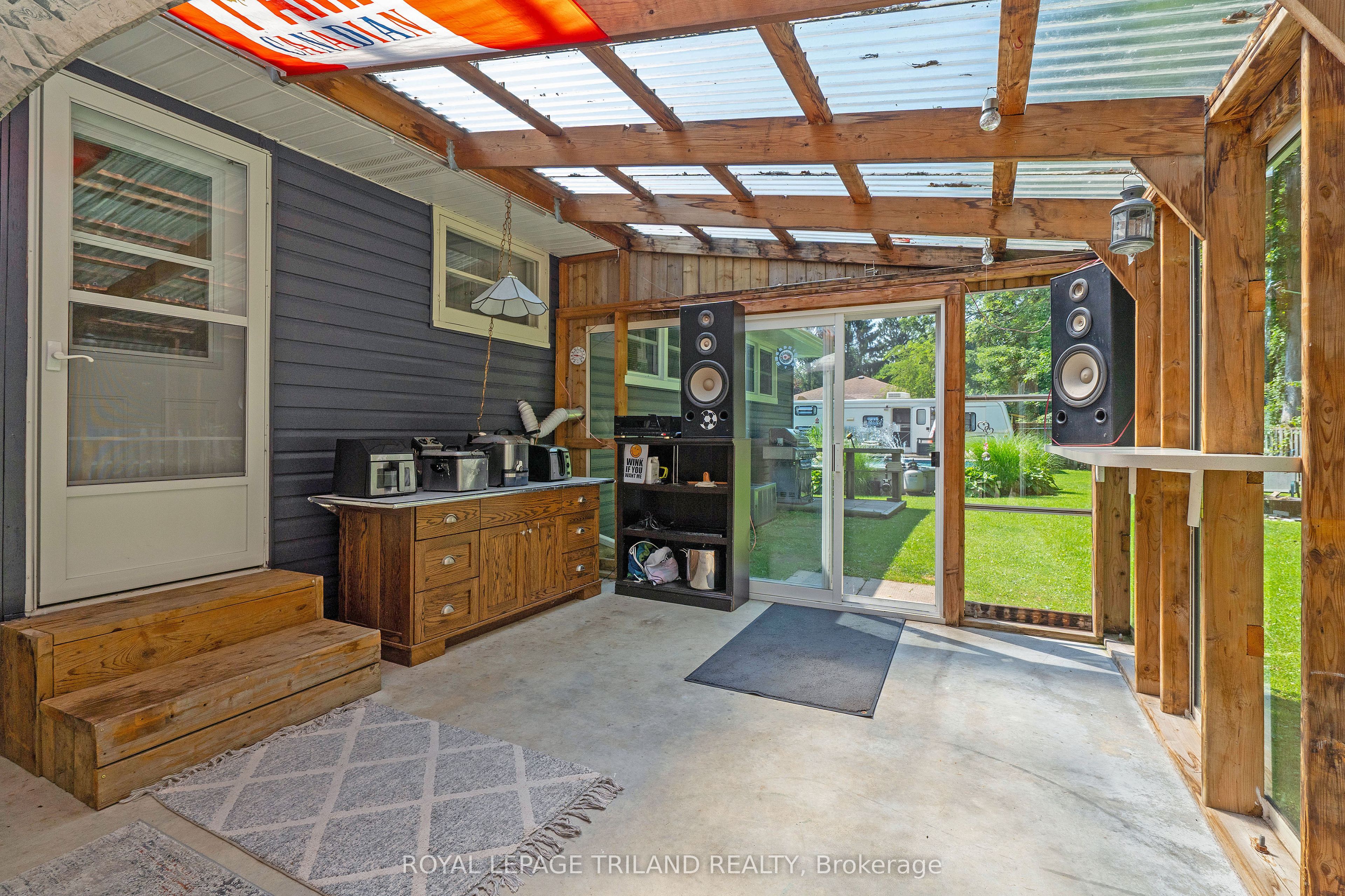 3585 Imperial Road Property Photo 32