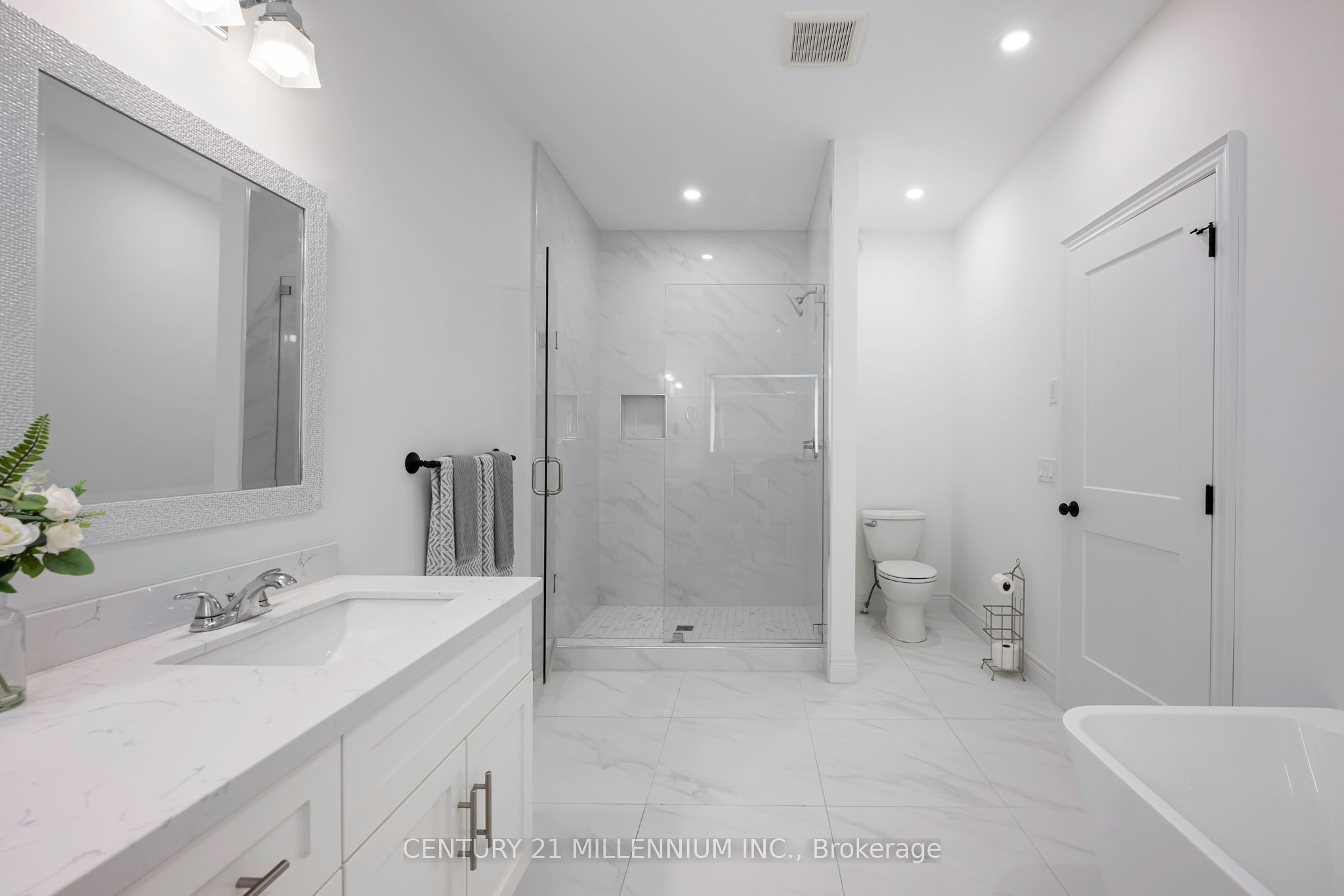 706183 County Rd 21 Road Property Photo 24