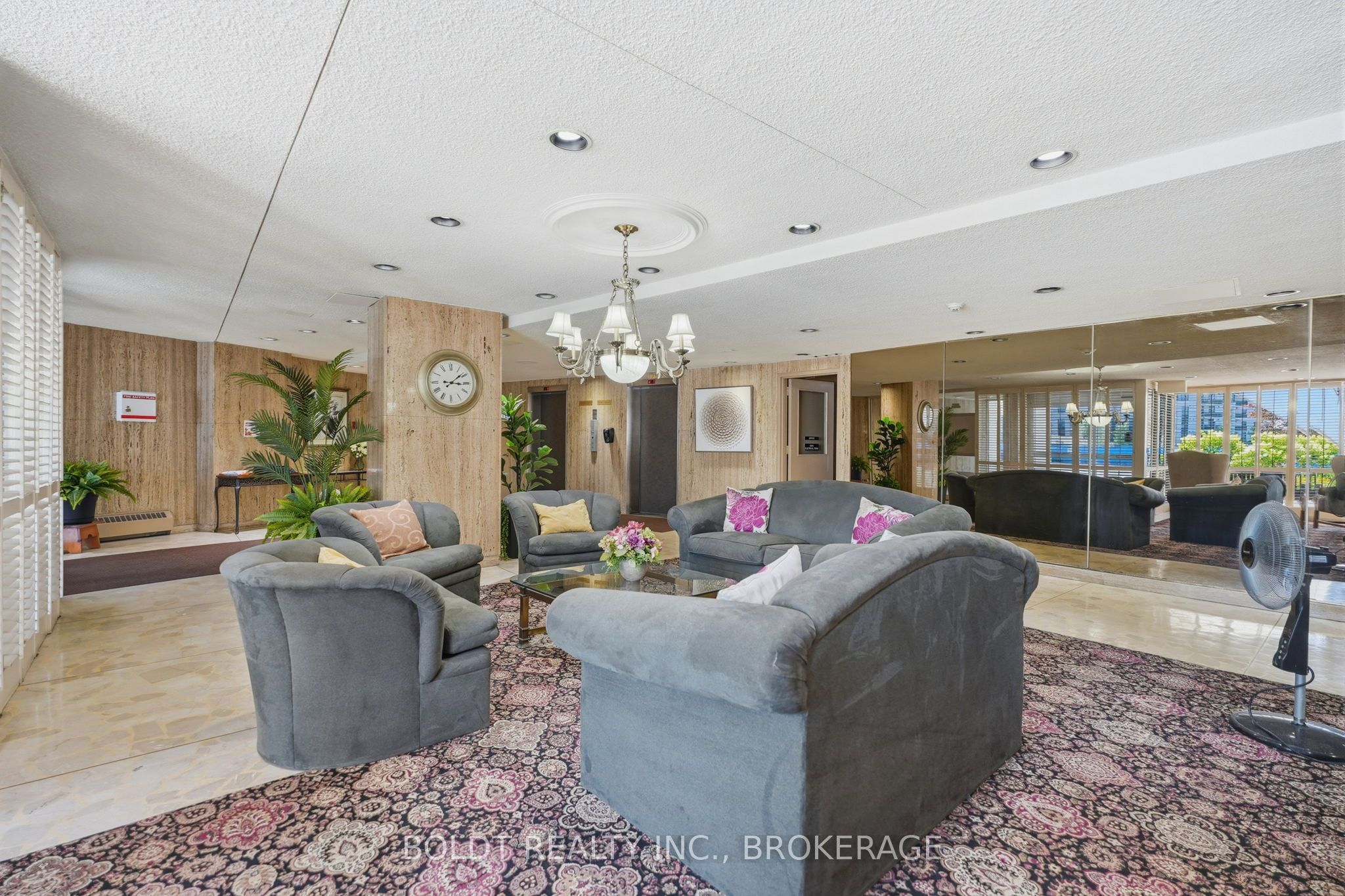 15 Towering Heights Boulevard 504 Property Photo 6