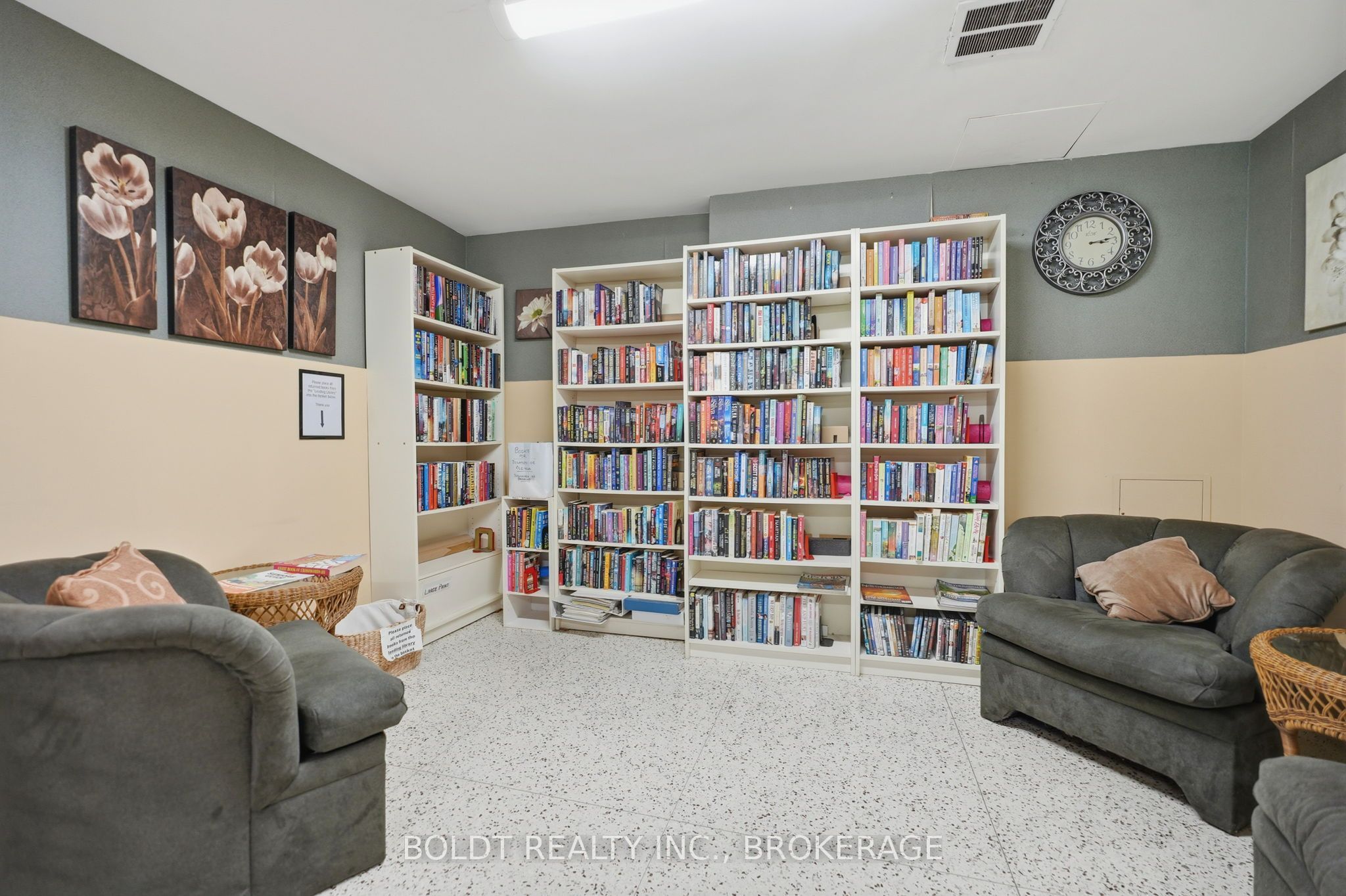 15 Towering Heights Boulevard 504 Property Photo 43