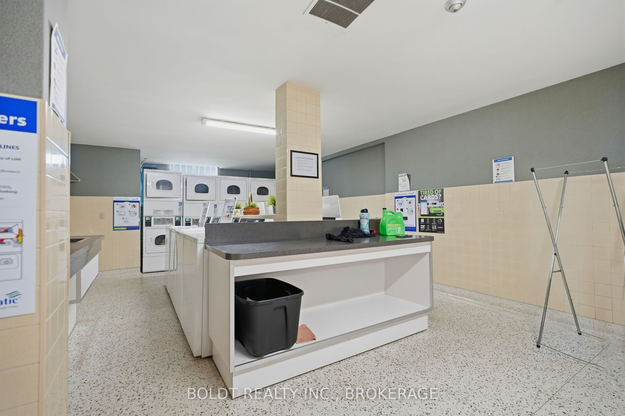 15 Towering Heights Boulevard 504 Property Photo 44