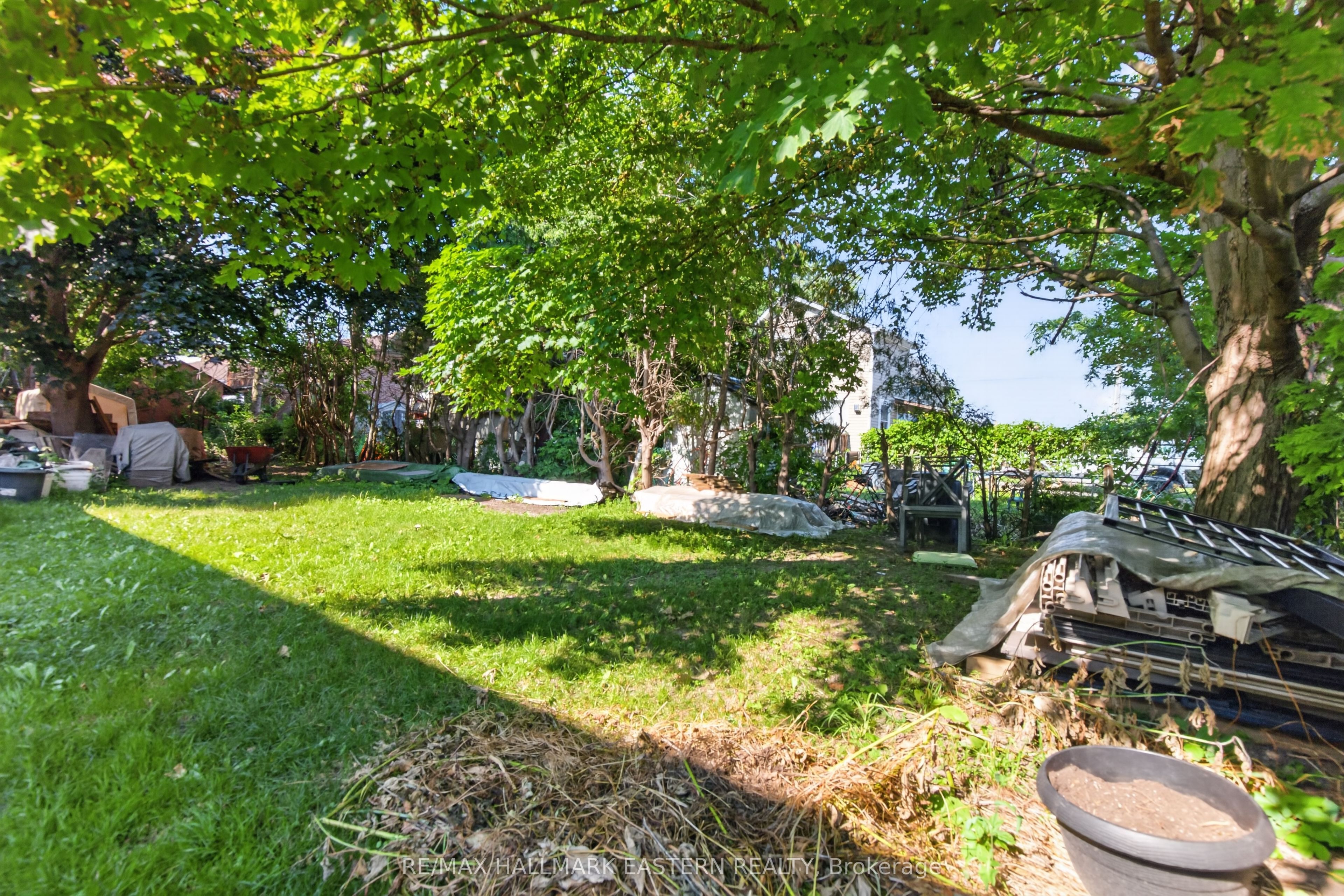 714 Chamberlain Street Property Photo 45