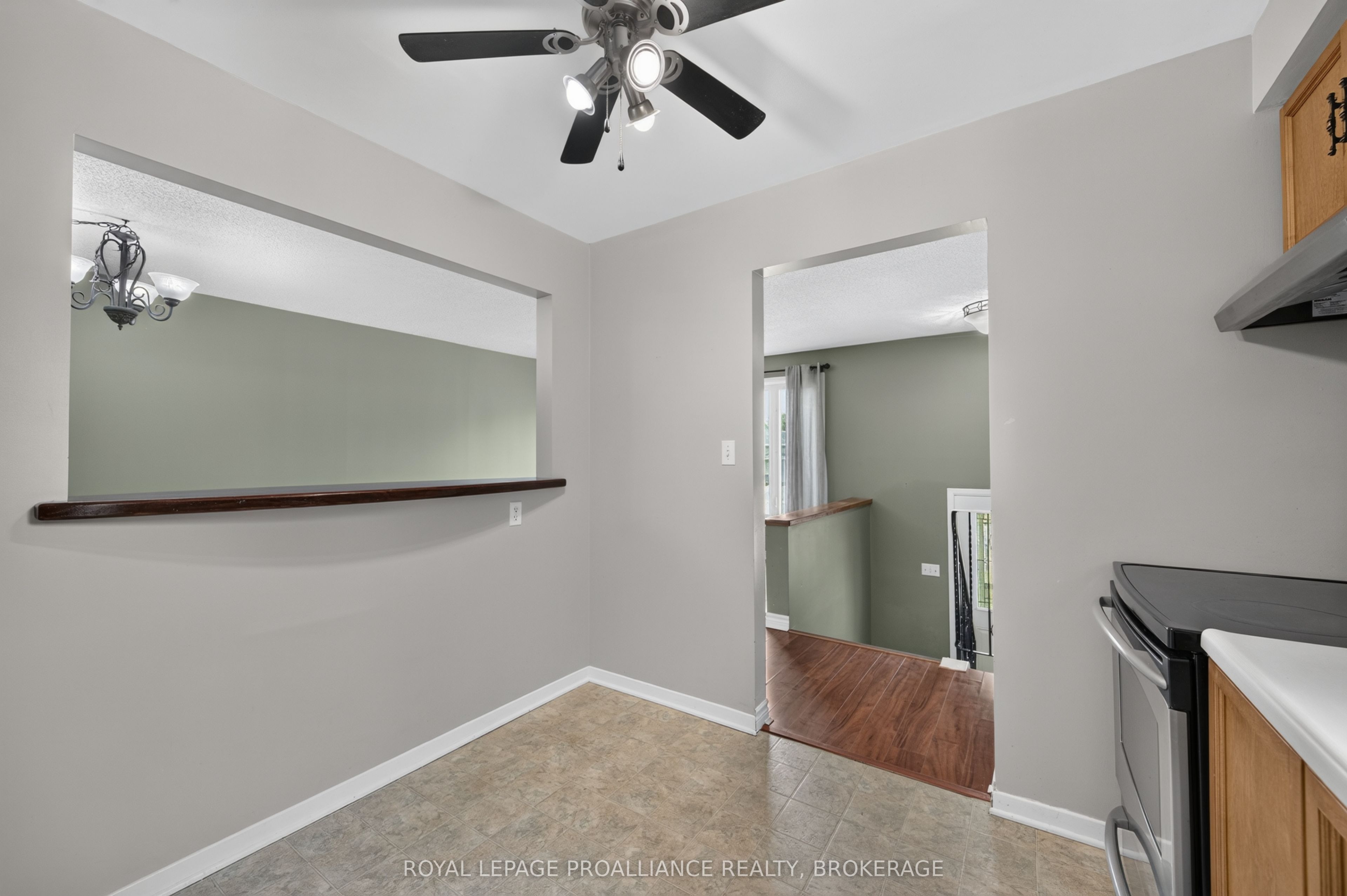 585 Gavin Court Property Photo 10