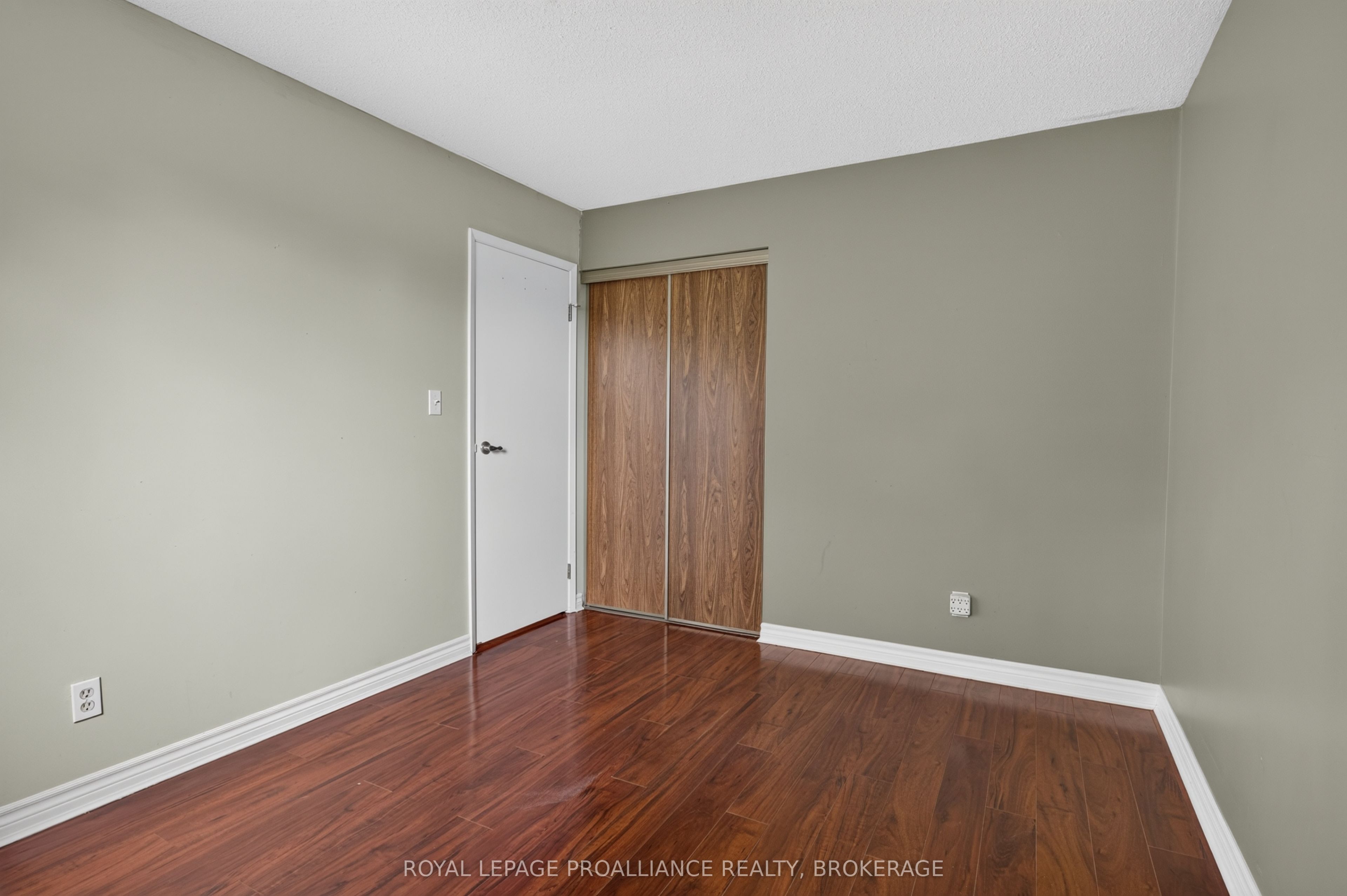 585 Gavin Court Property Photo 22