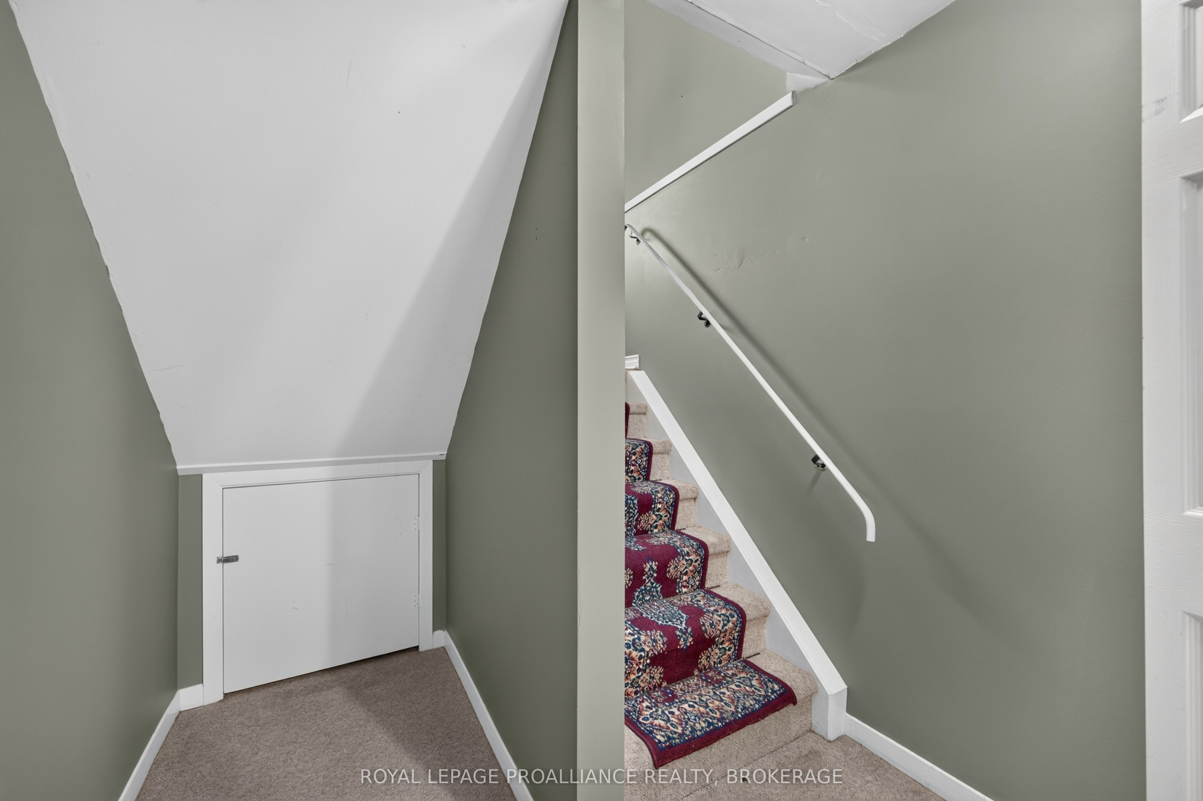 585 Gavin Court Property Photo 23