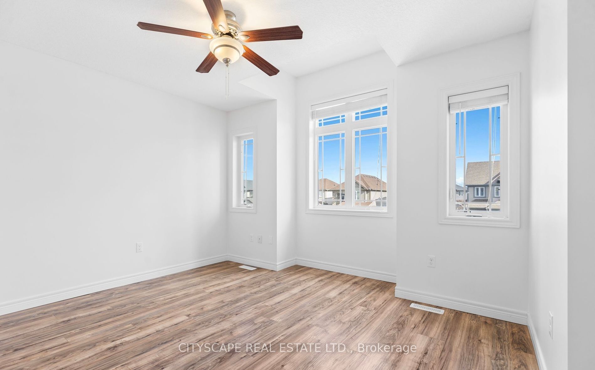 1831 Reilly Walk Property Photo 25
