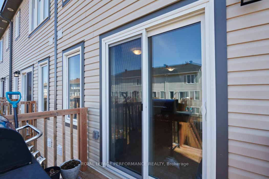 30 Whitcomb Crescent Property Photo 31