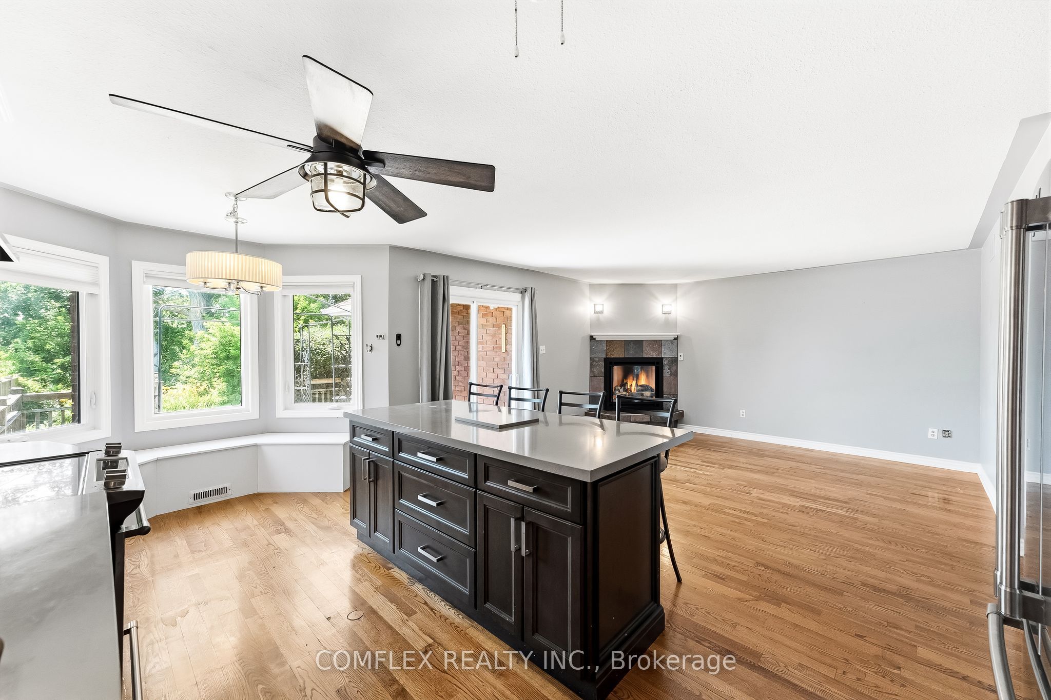 3157 Westridge Boulevard Property Photo 15