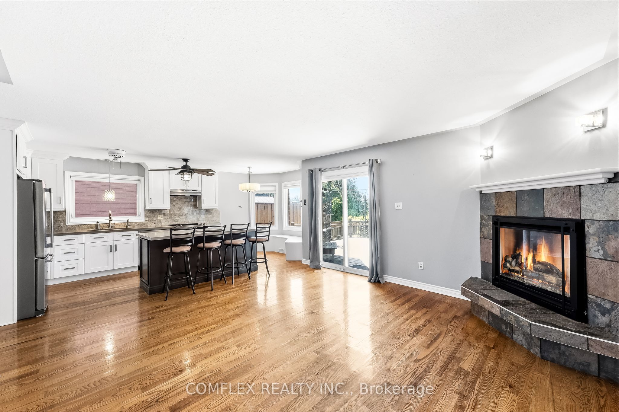 3157 Westridge Boulevard Property Photo 17