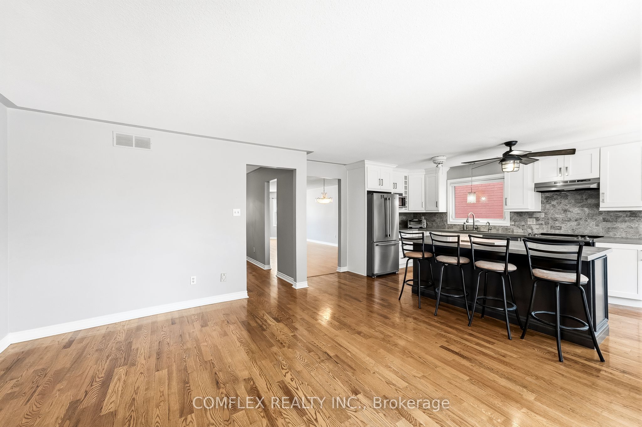 3157 Westridge Boulevard Property Photo 18