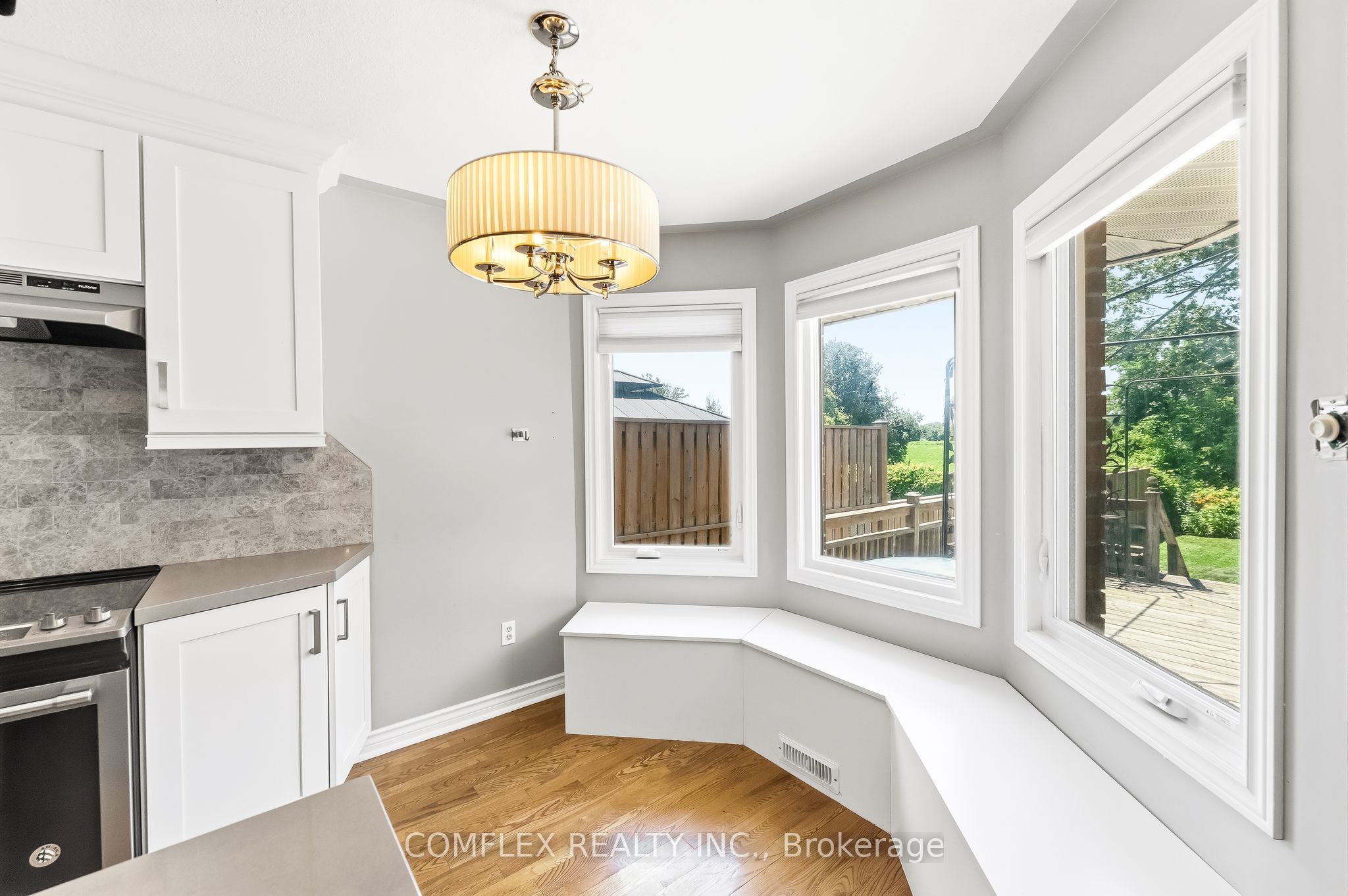 3157 Westridge Boulevard Property Photo 19