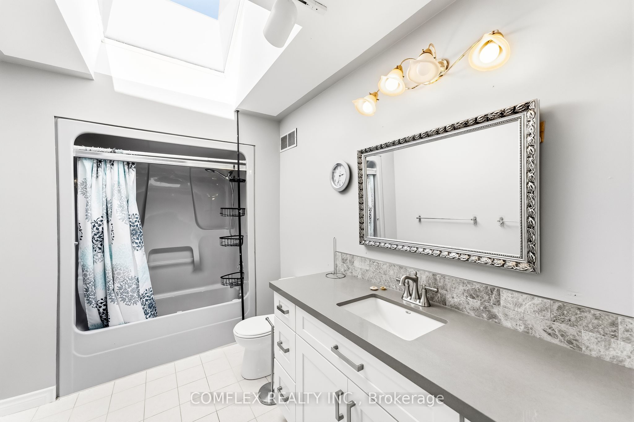 3157 Westridge Boulevard Property Photo 26