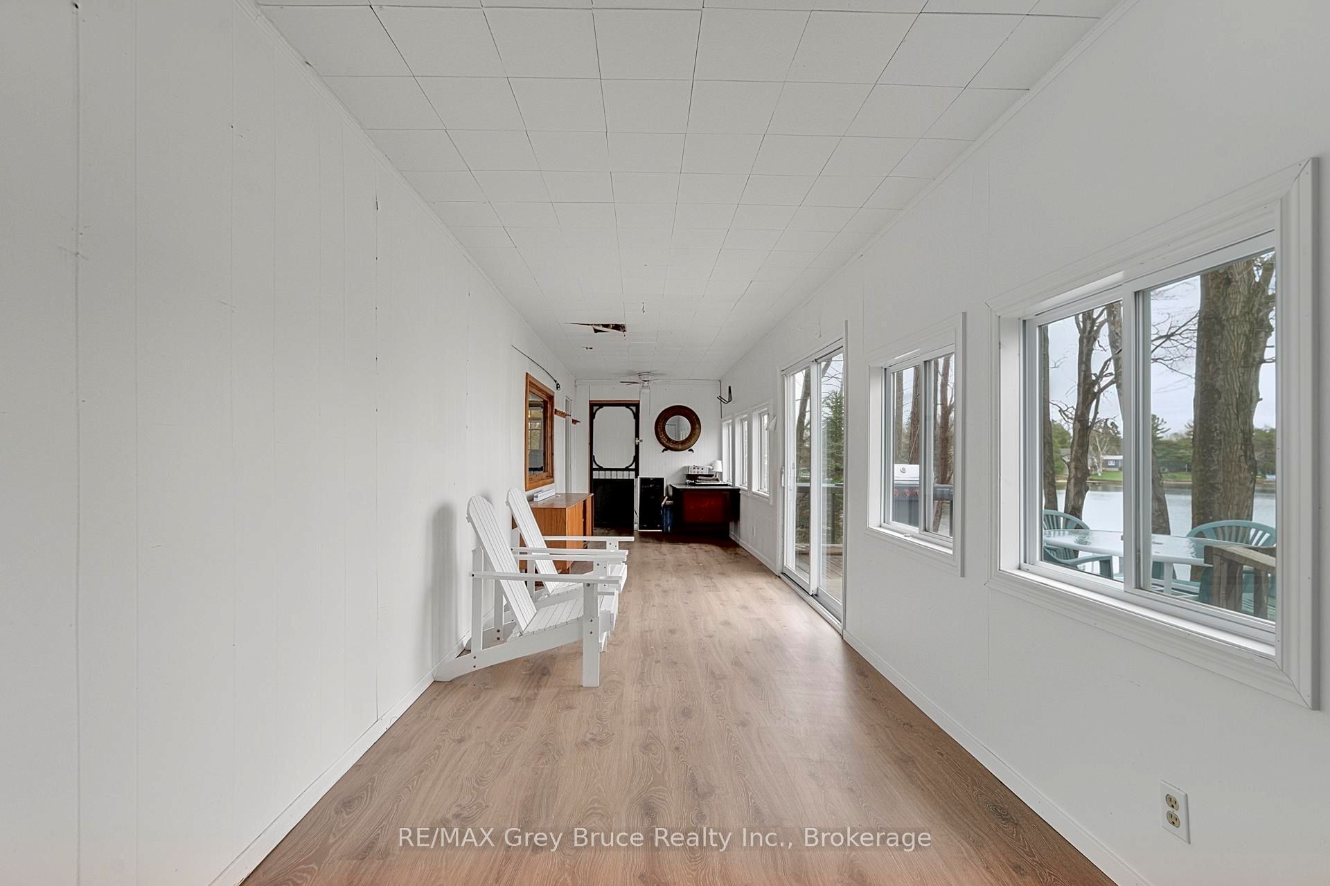 124 Stanley Drive Property Photo 8