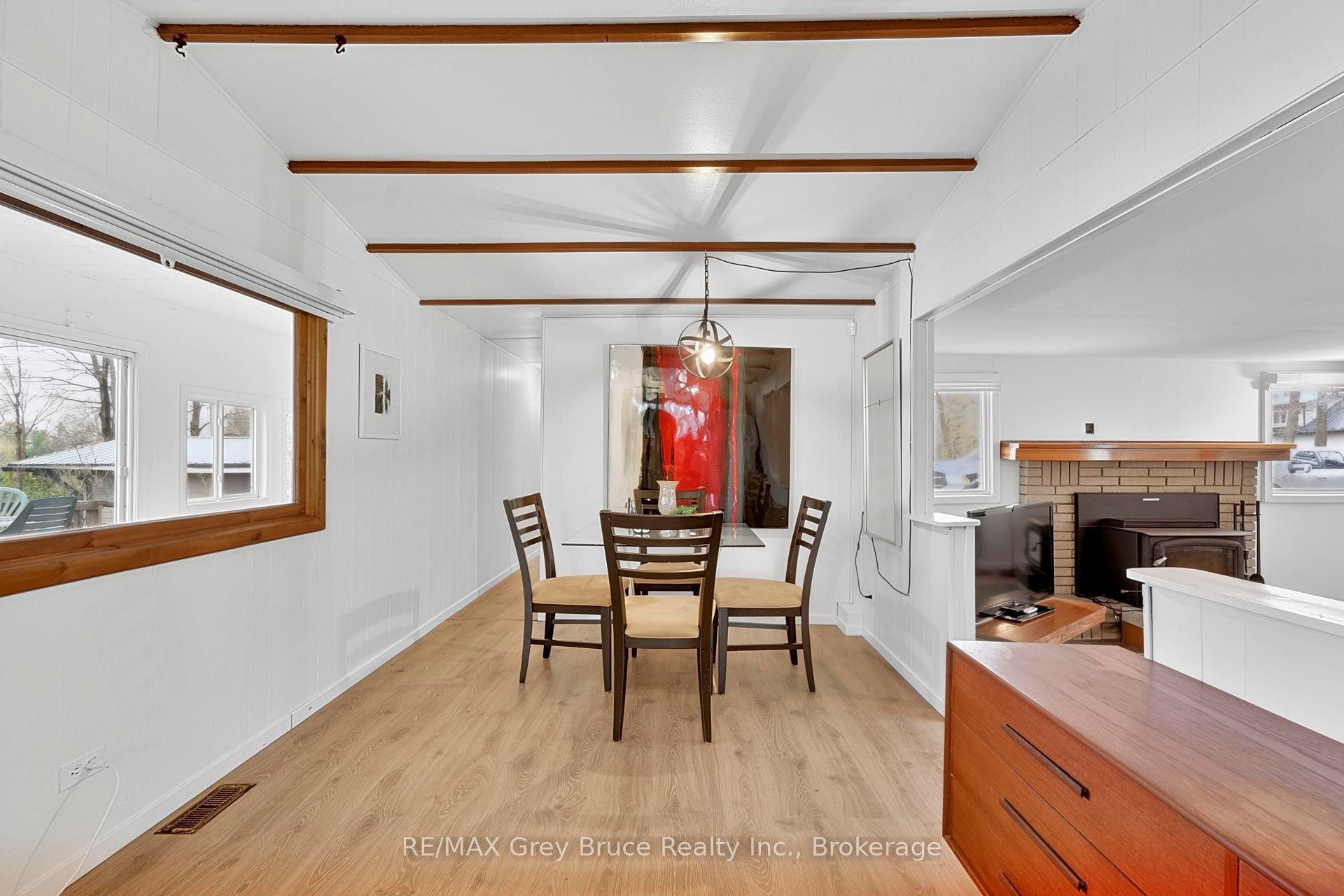 124 Stanley Drive Property Photo 14