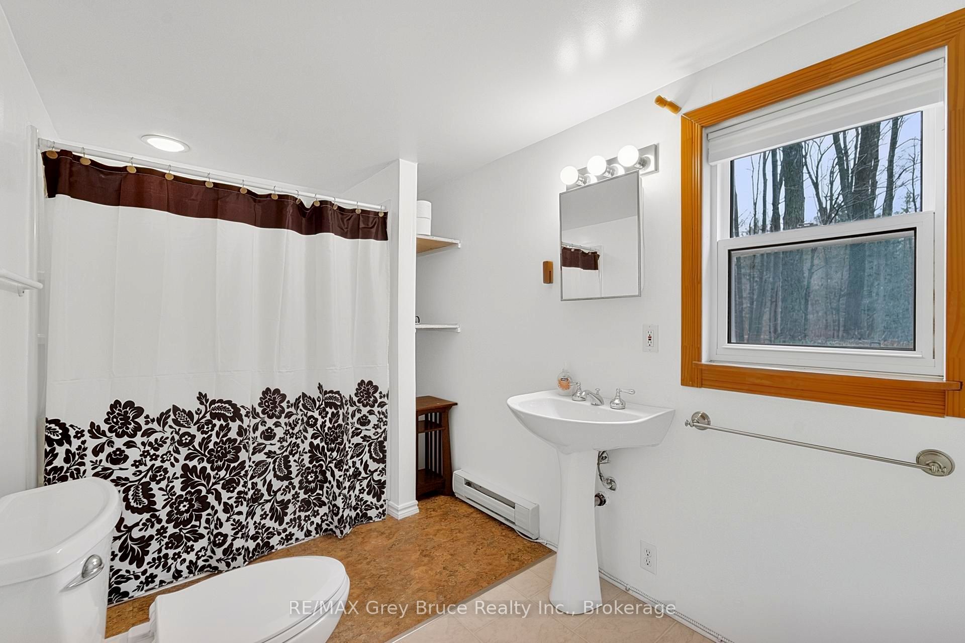 124 Stanley Drive Property Photo 25