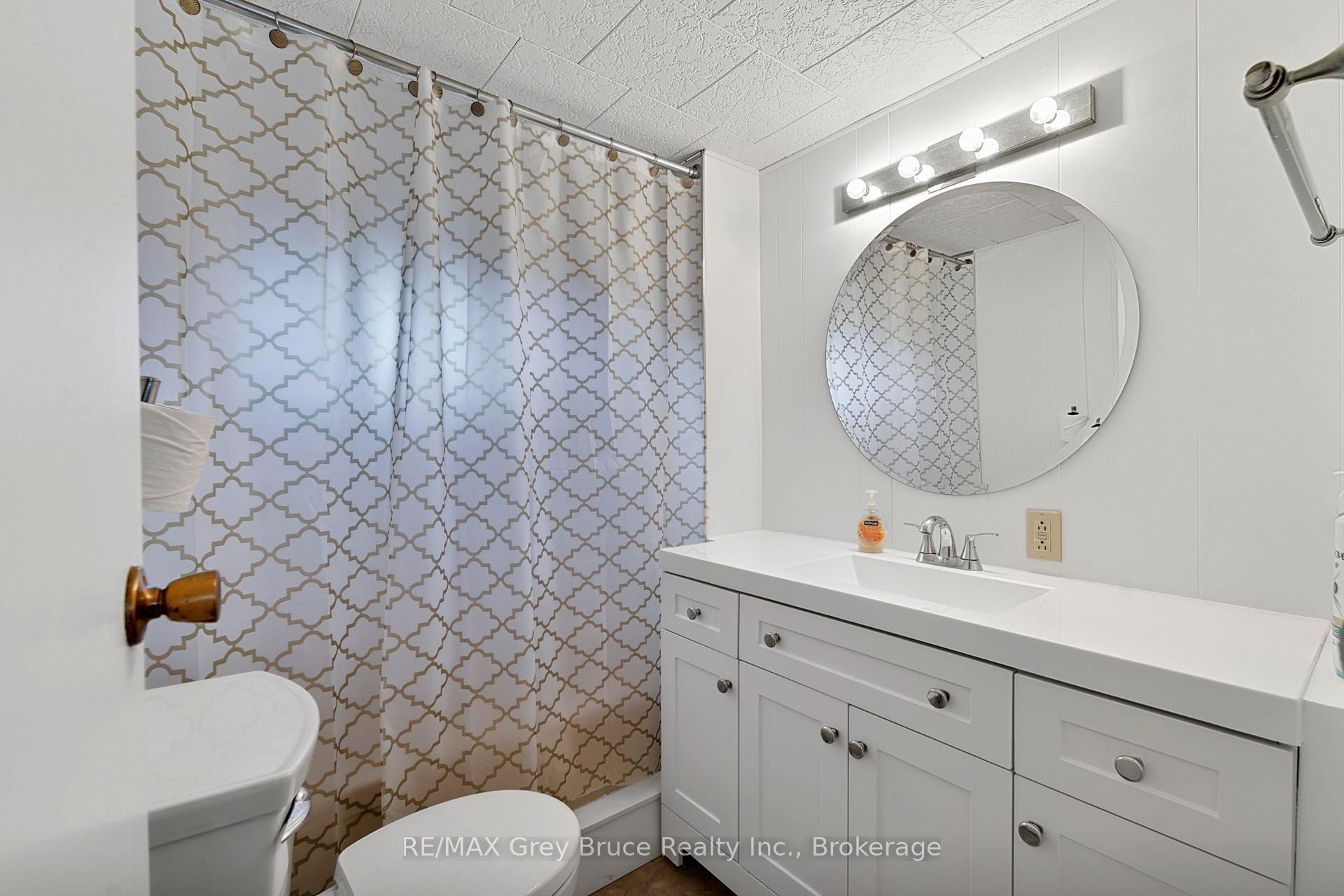 124 Stanley Drive Property Photo 29