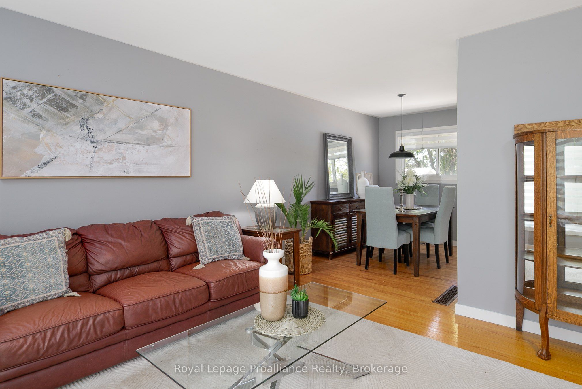 112 Prospect Hill Property Photo 8