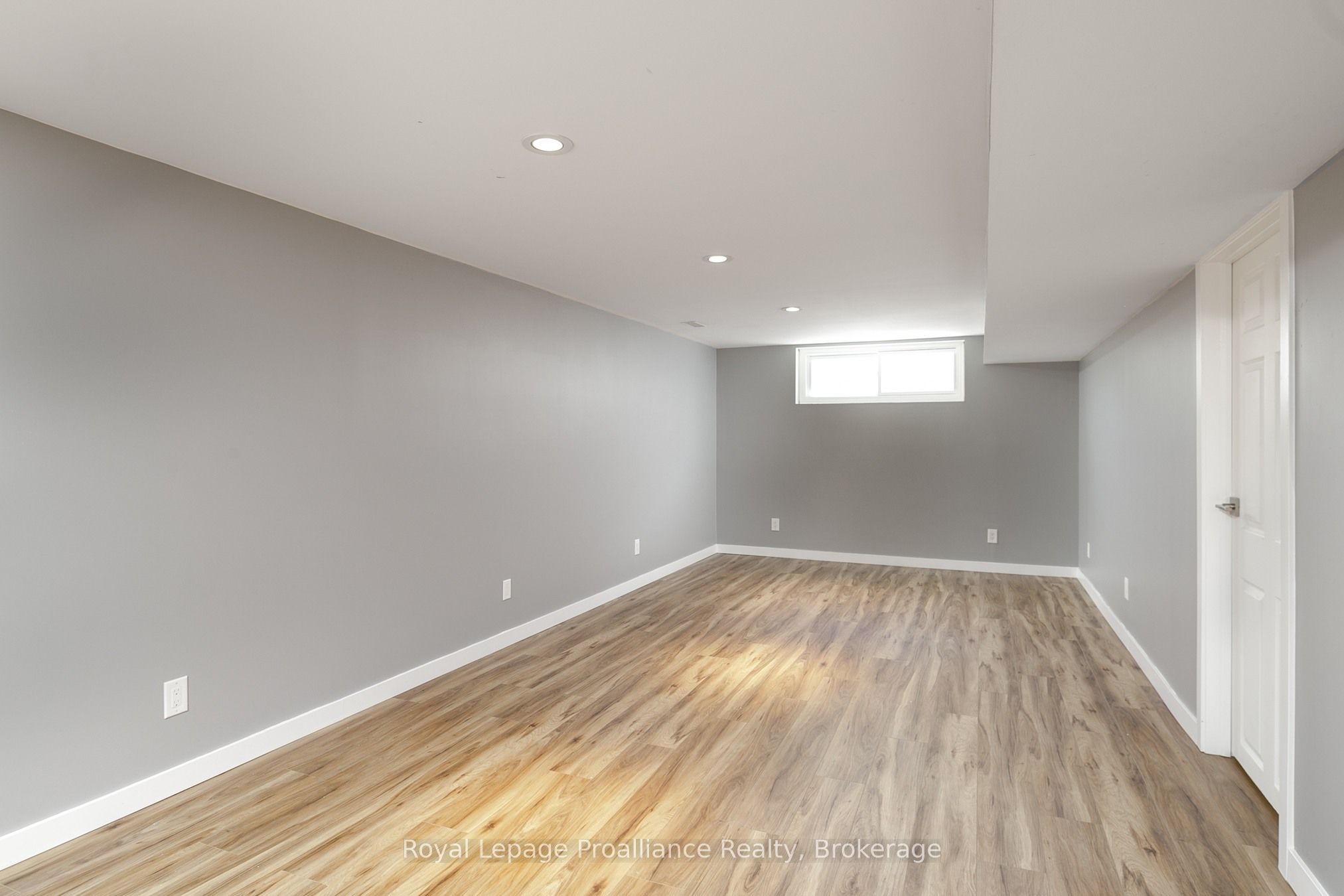 112 Prospect Hill Property Photo 23