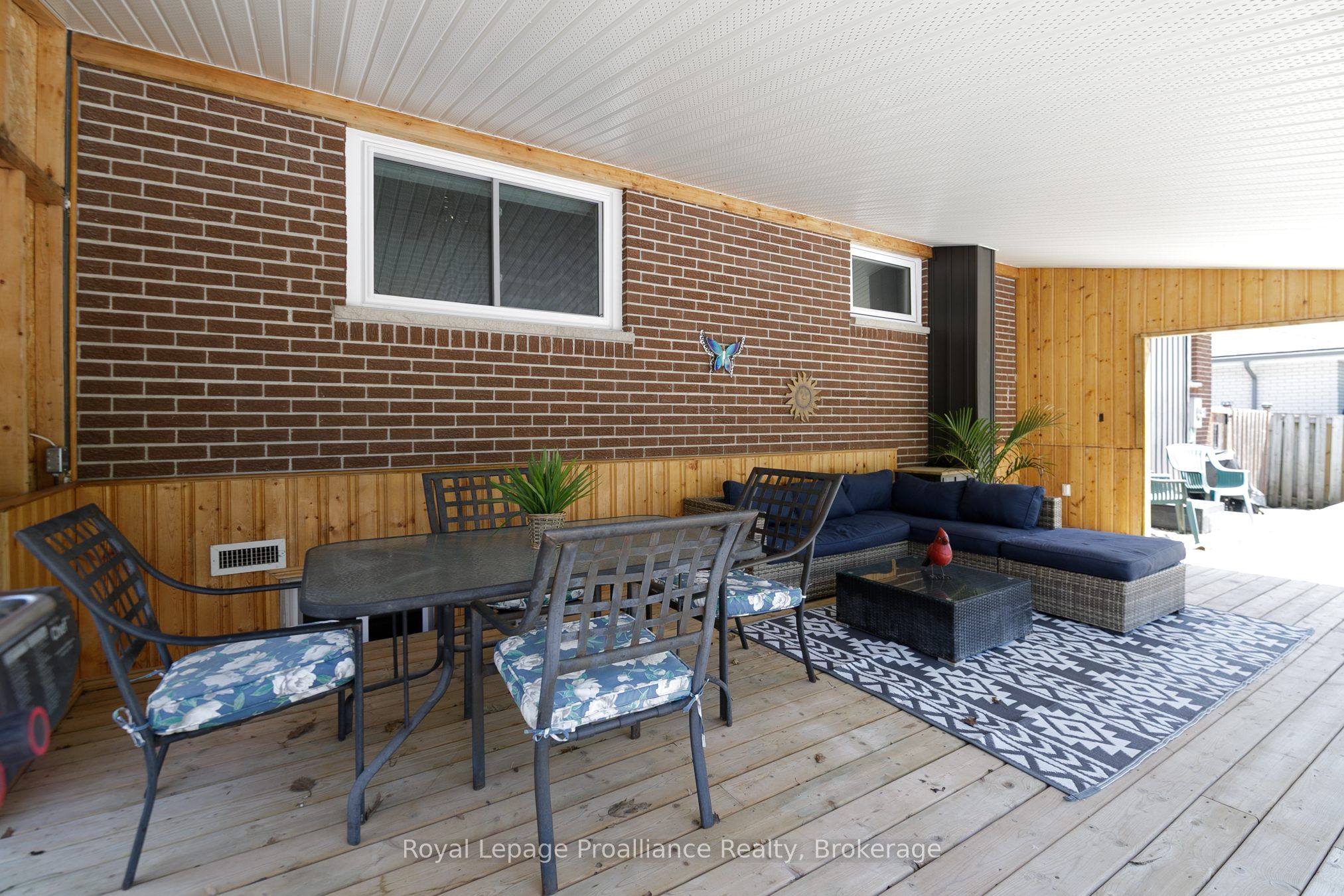 112 Prospect Hill Property Photo 29