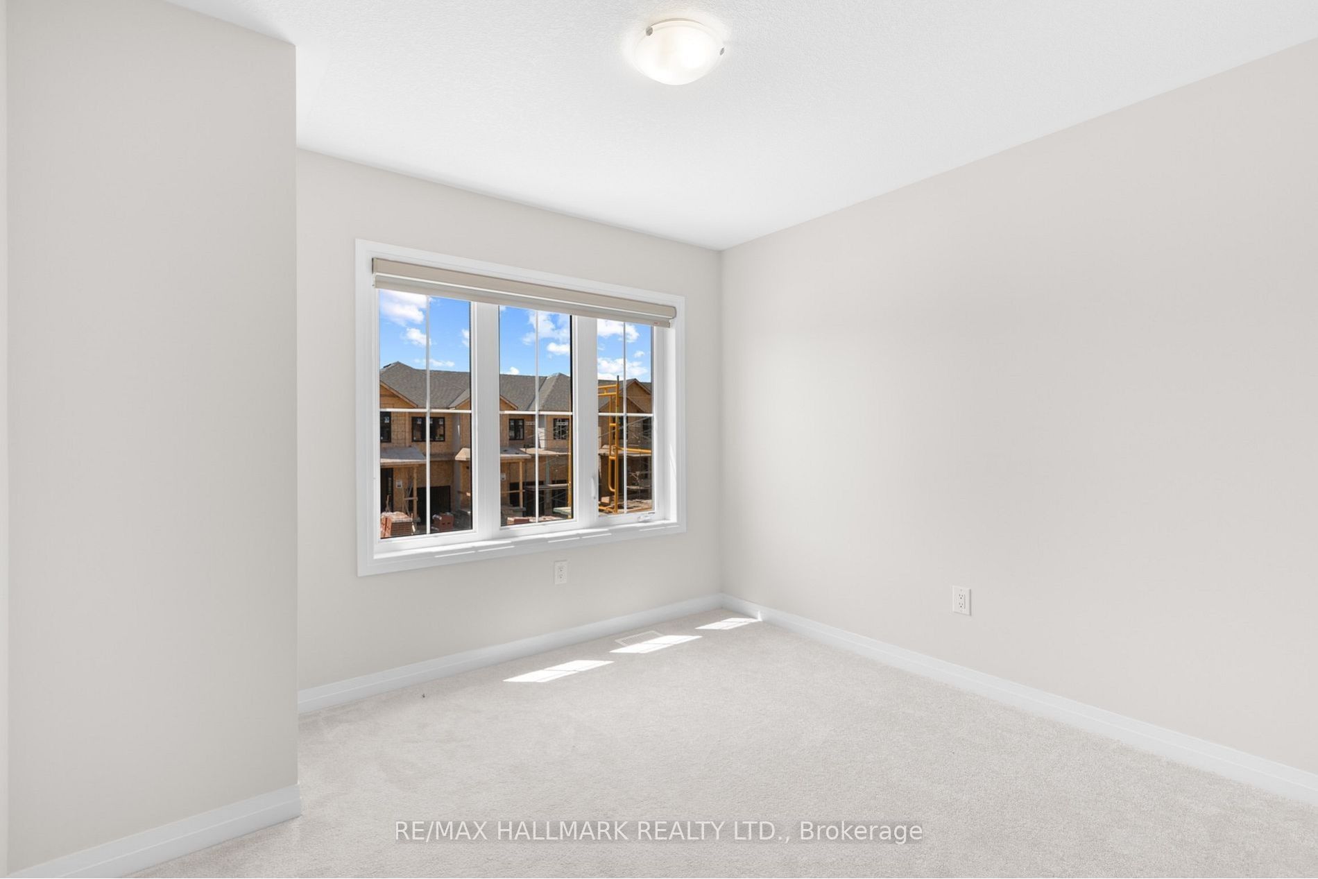 16 Crossmore Crescent Property Photo 18