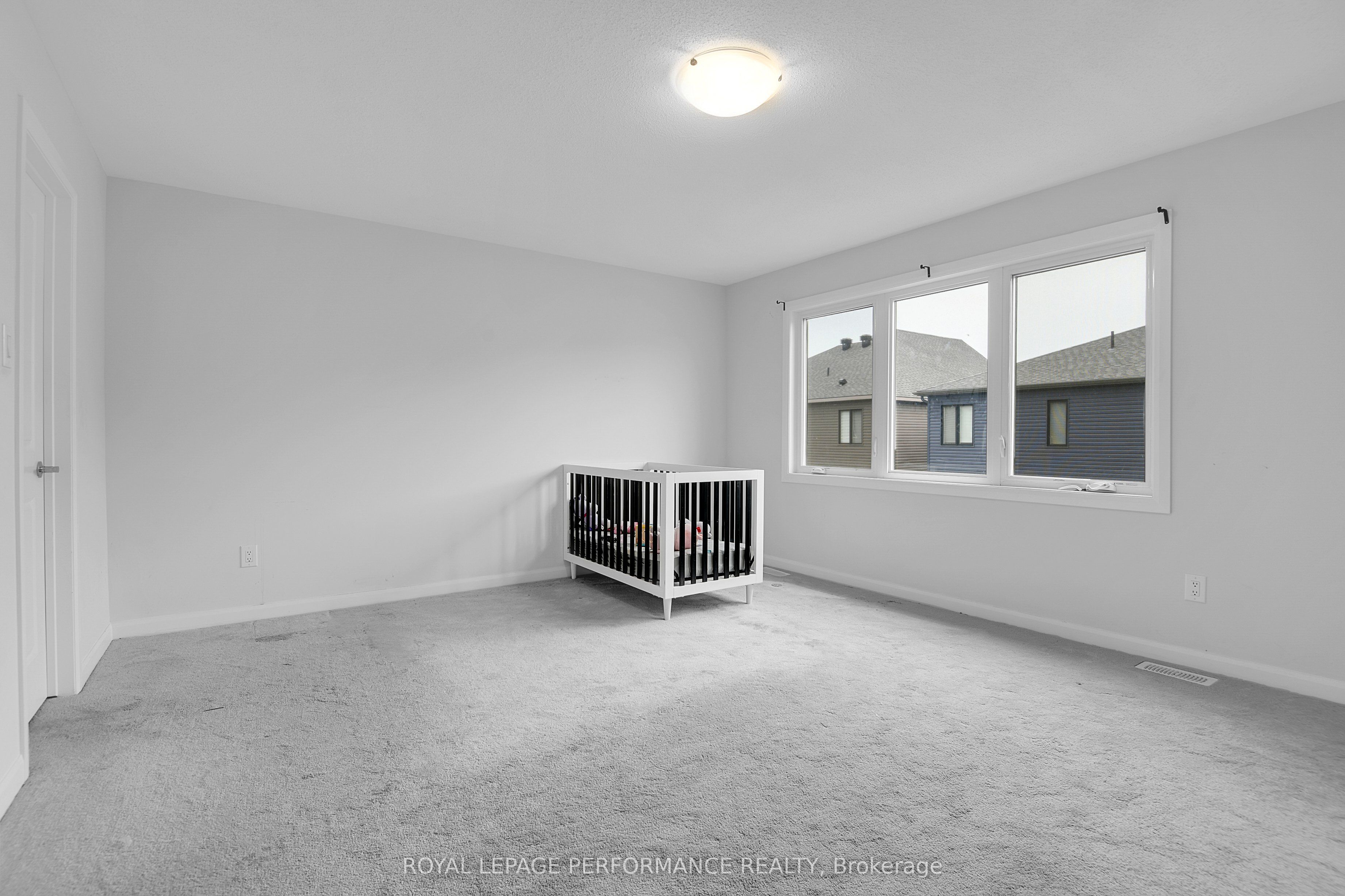 631 Idyllic Terrace Property Photo 14