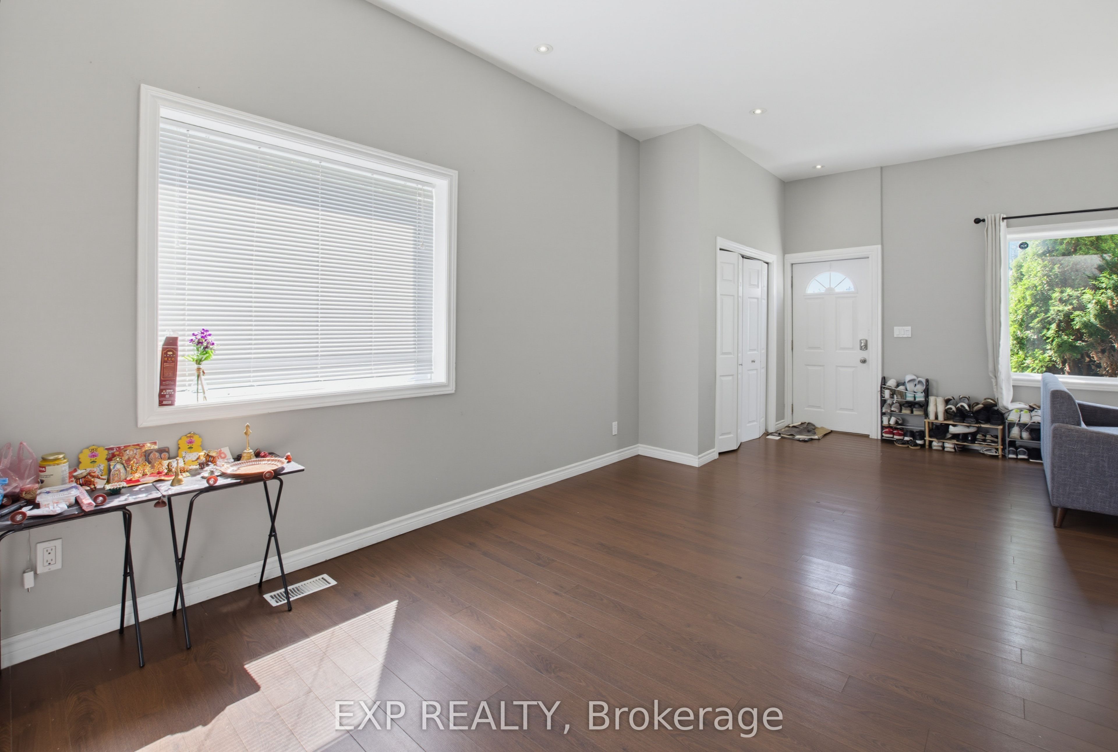 121 Mount Pleasant Avenue Property Photo 9