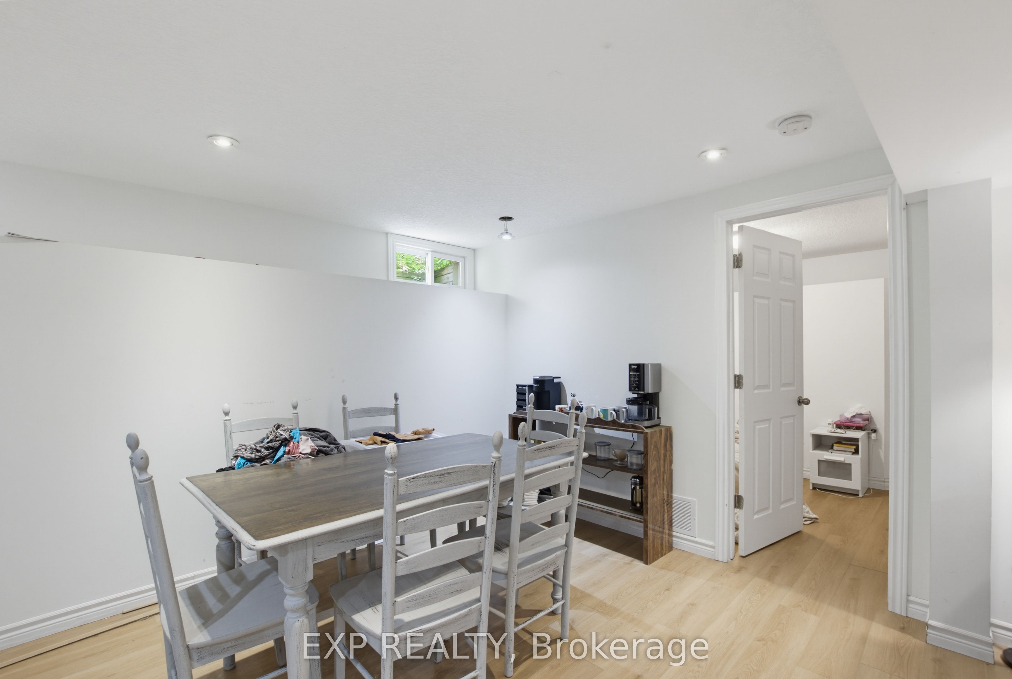 121 Mount Pleasant Avenue Property Photo 27