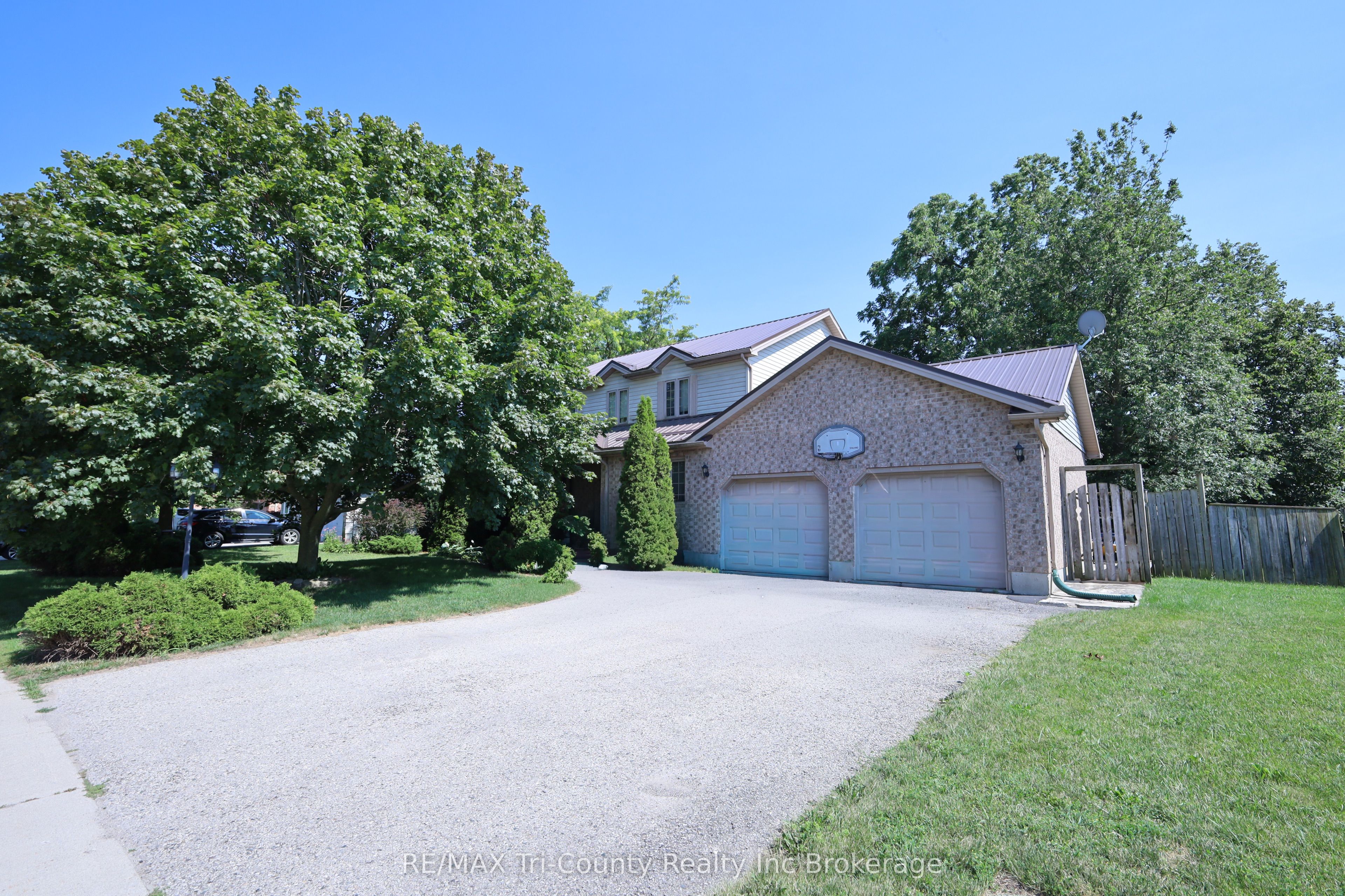 43 Trillium Drive Property Photo 1