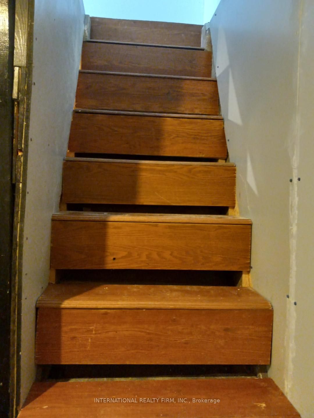 113 Trafalgar Road Property Photo 11