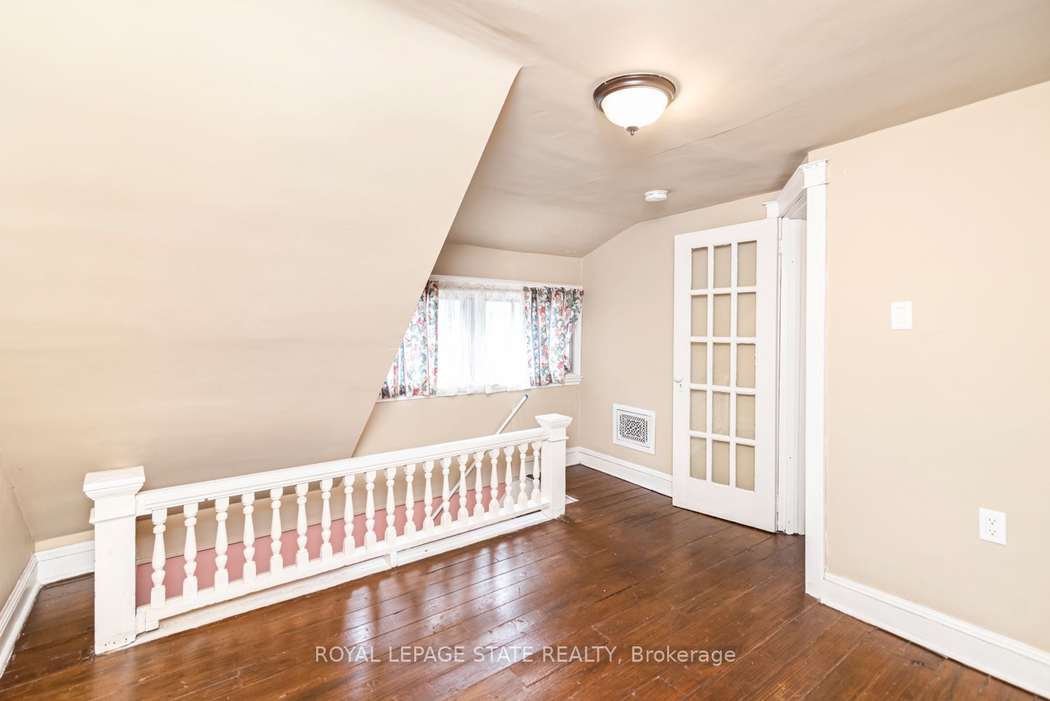 44 Arthur Avenue N Property Photo 29